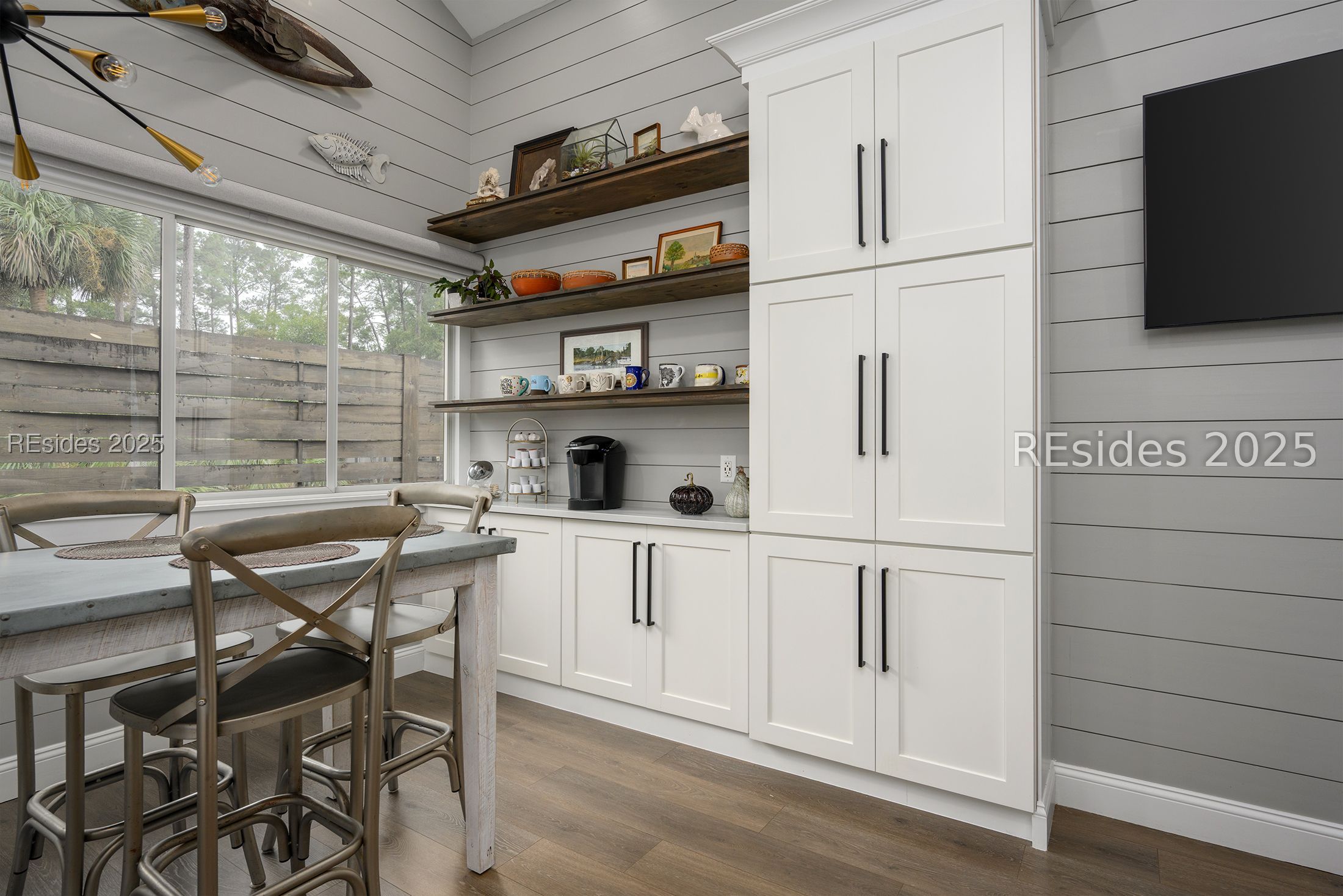 19 Song Sparrow Lane