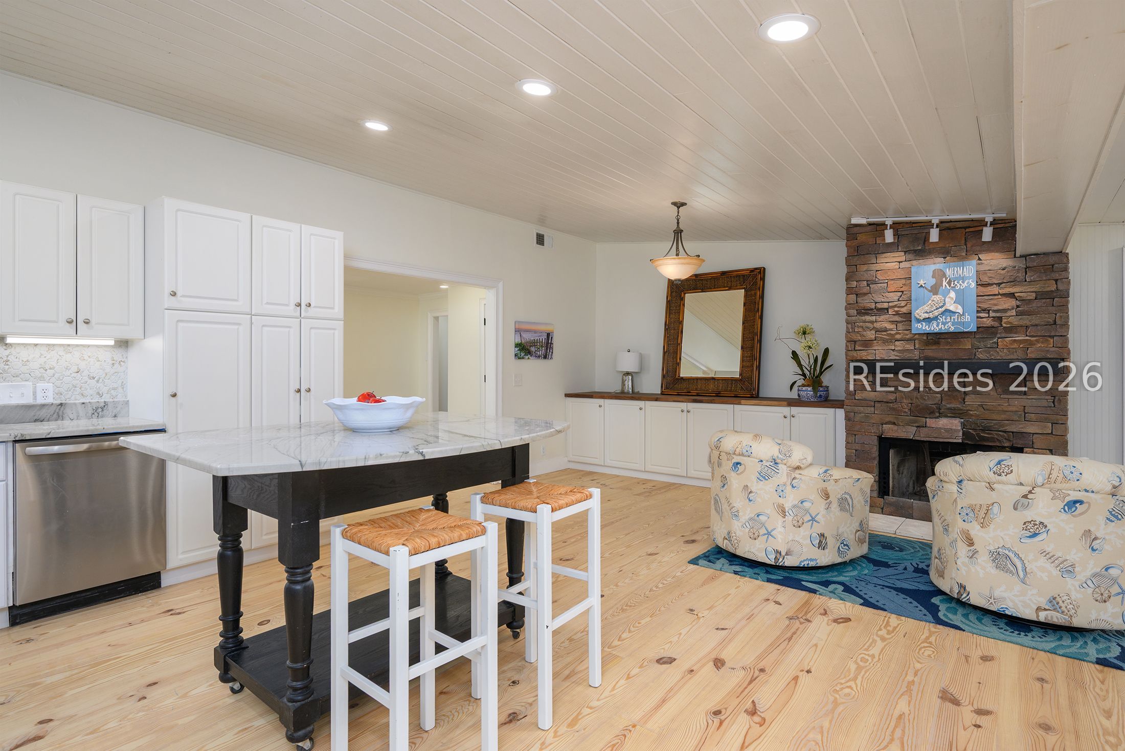 14 Bay Pines Drive