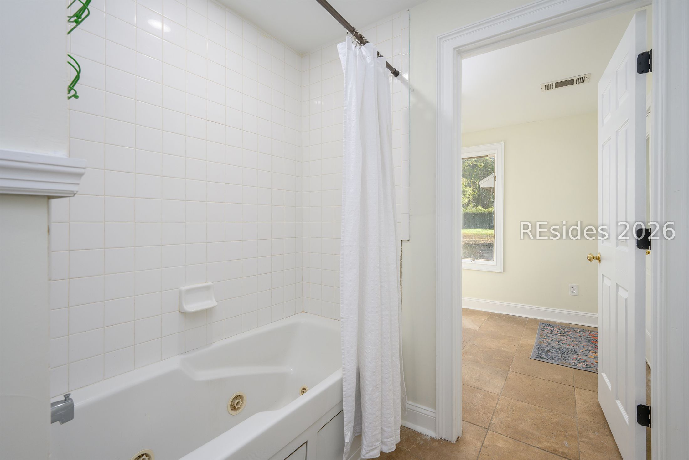 14 Bay Pines Drive