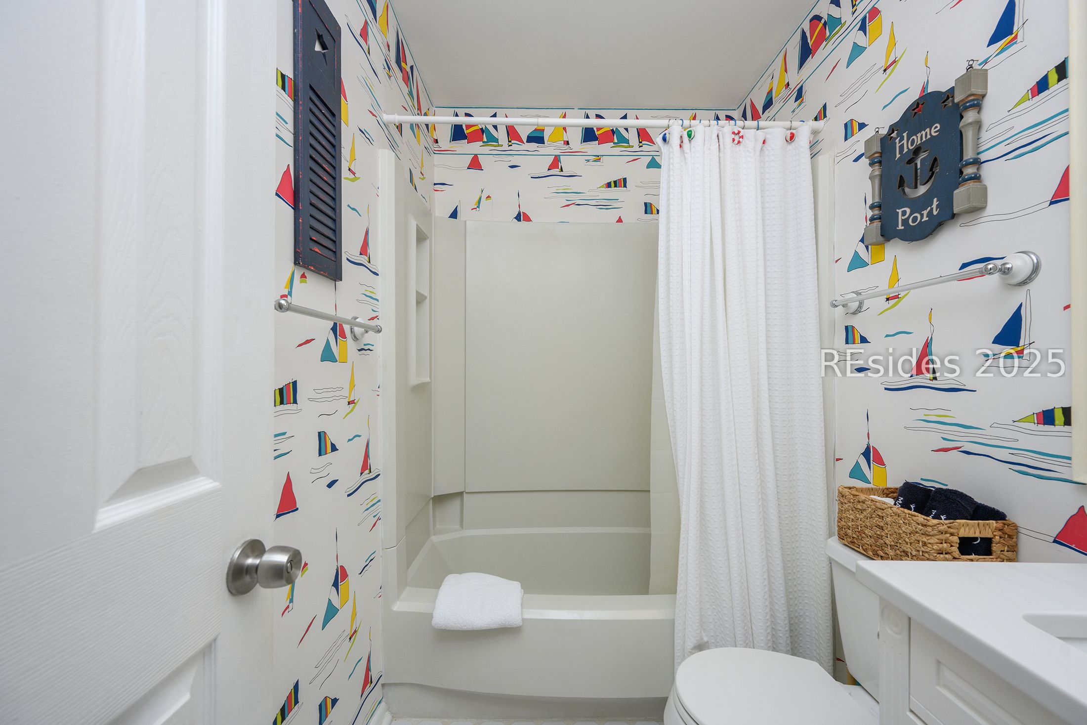 45 Folly Field Road Unit: 8L