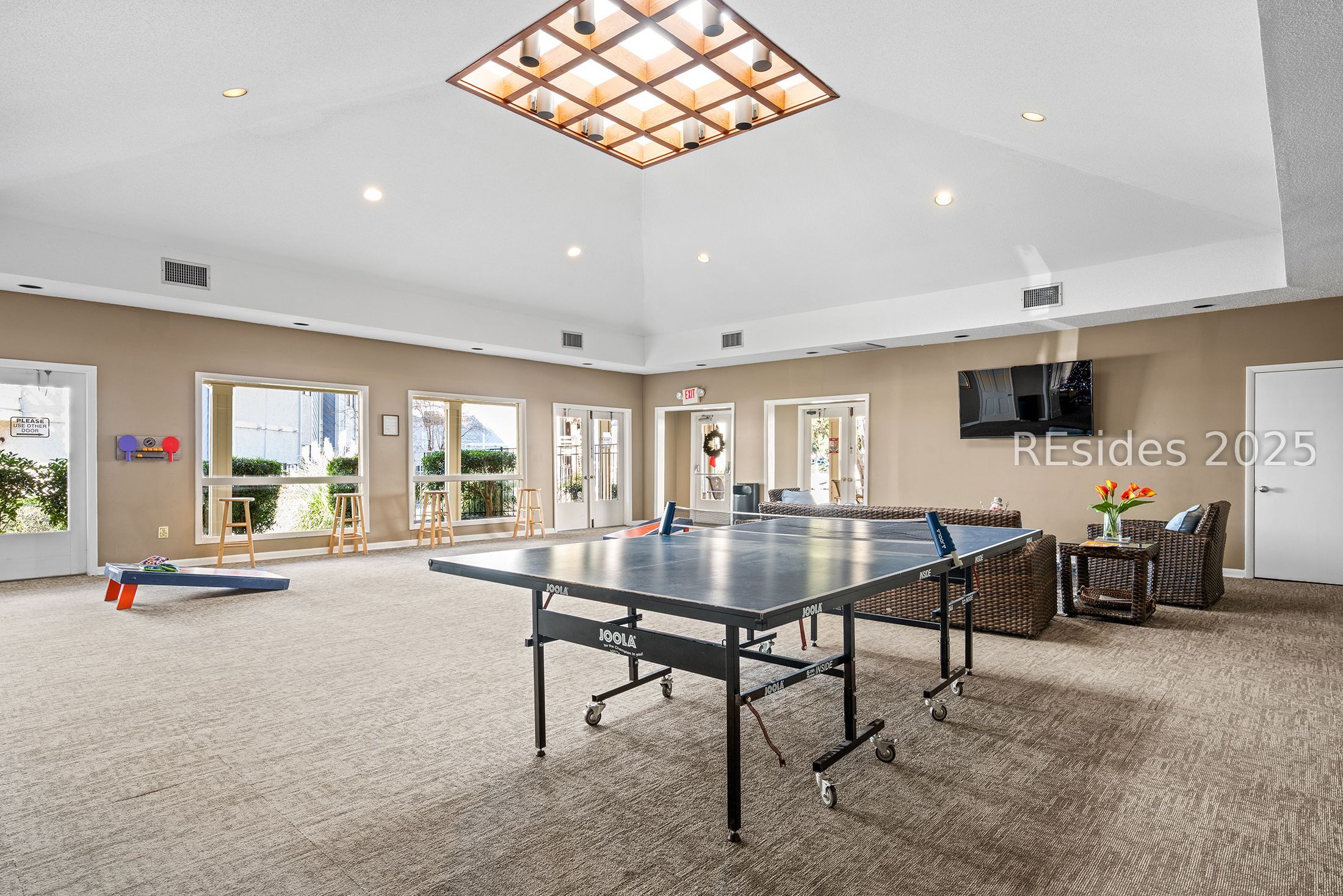 45 Folly Field Road Unit: 8L