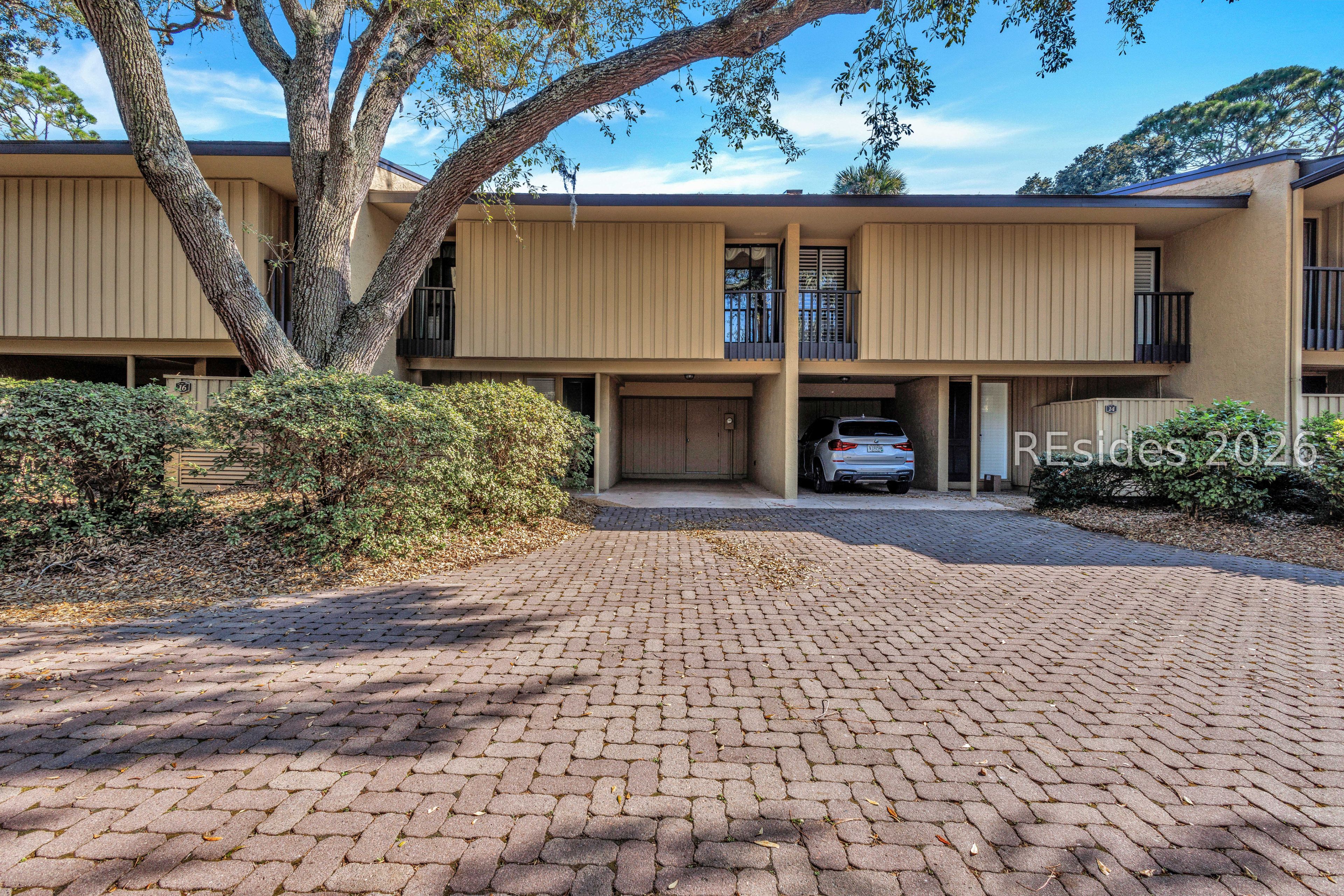 37 S Forest Beach Drive Unit: 15