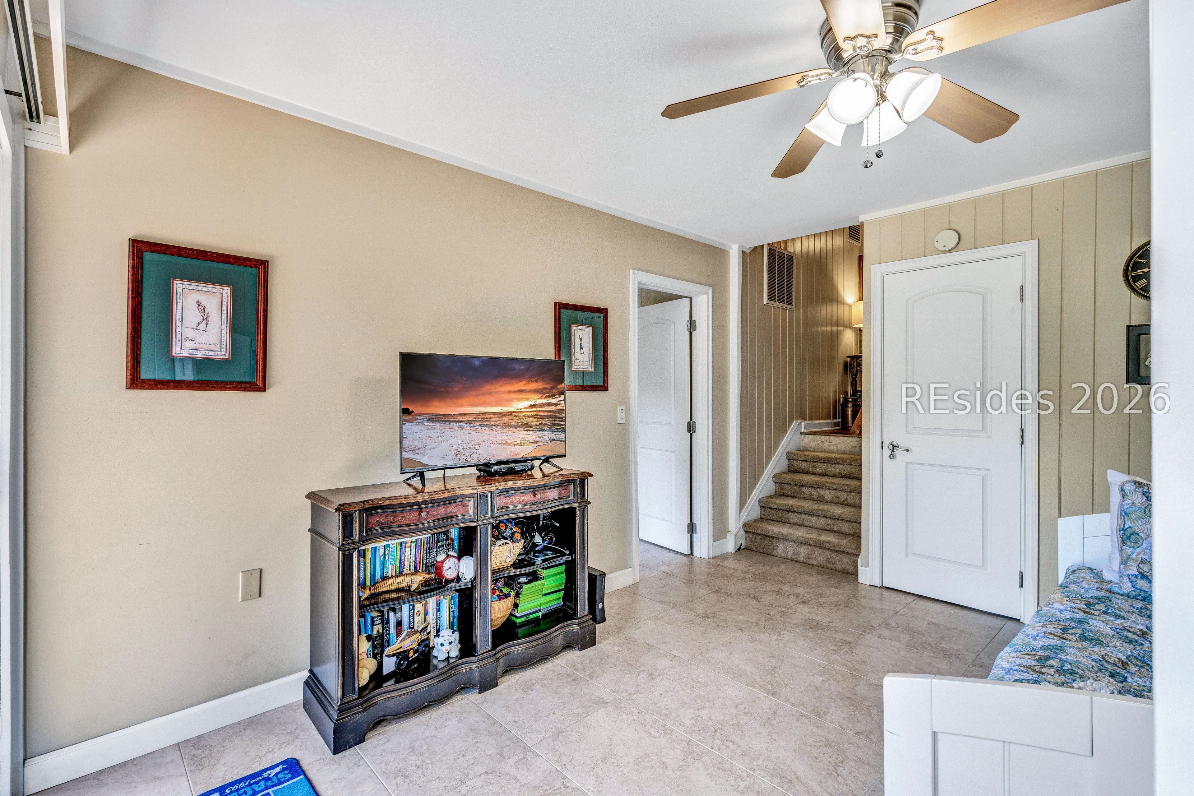 37 S Forest Beach Drive Unit: 15