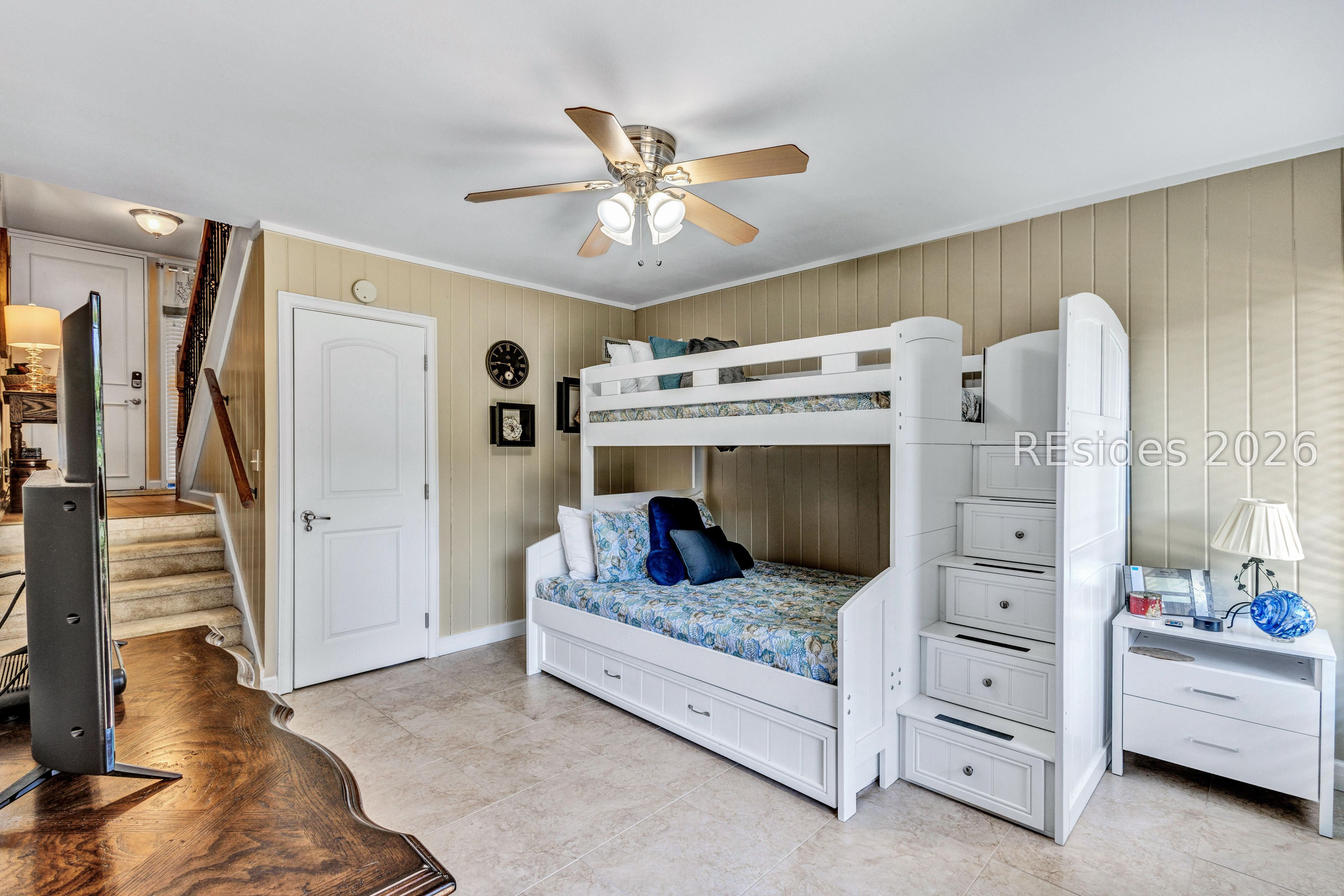 37 S Forest Beach Drive Unit: 15