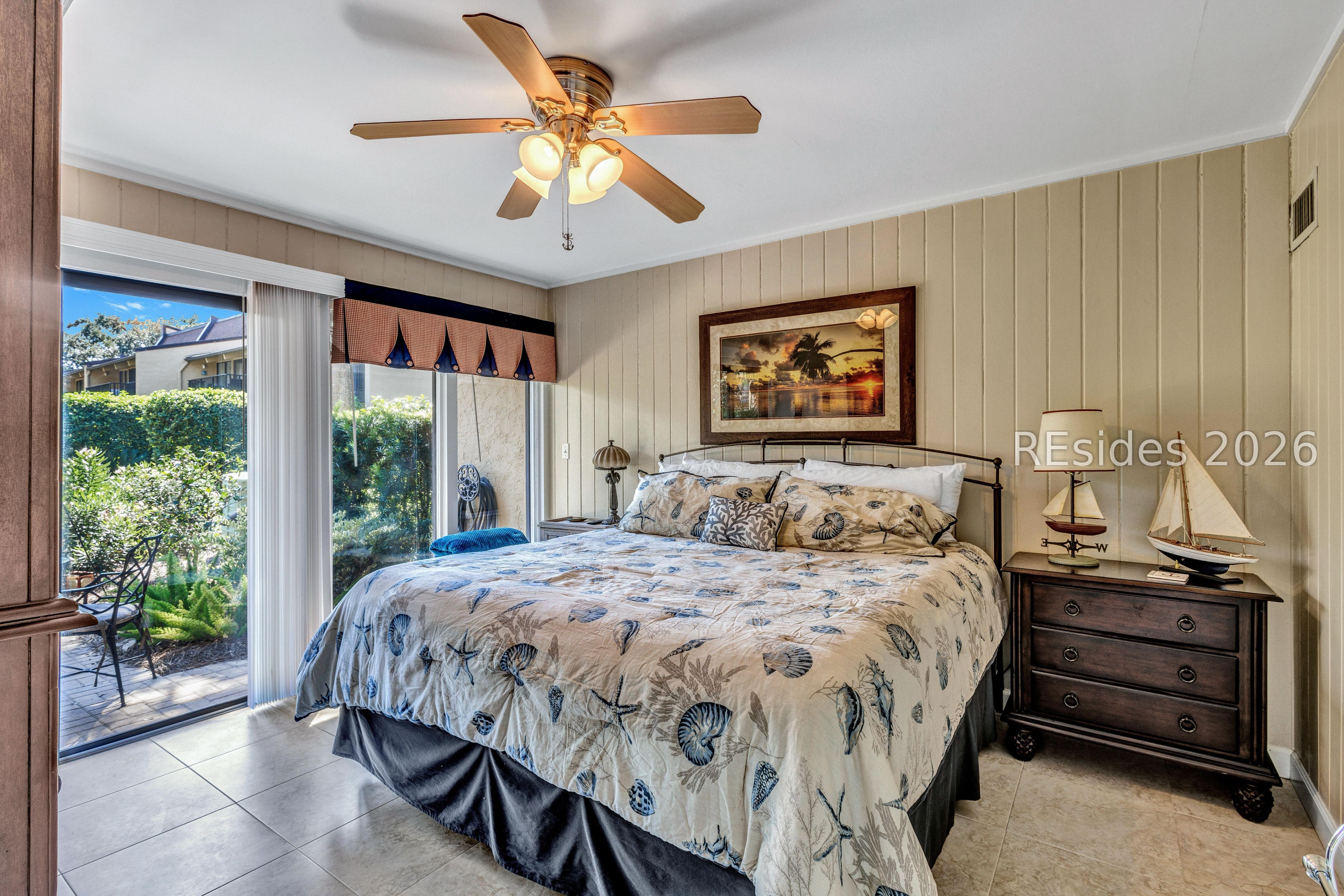 37 S Forest Beach Drive Unit: 15