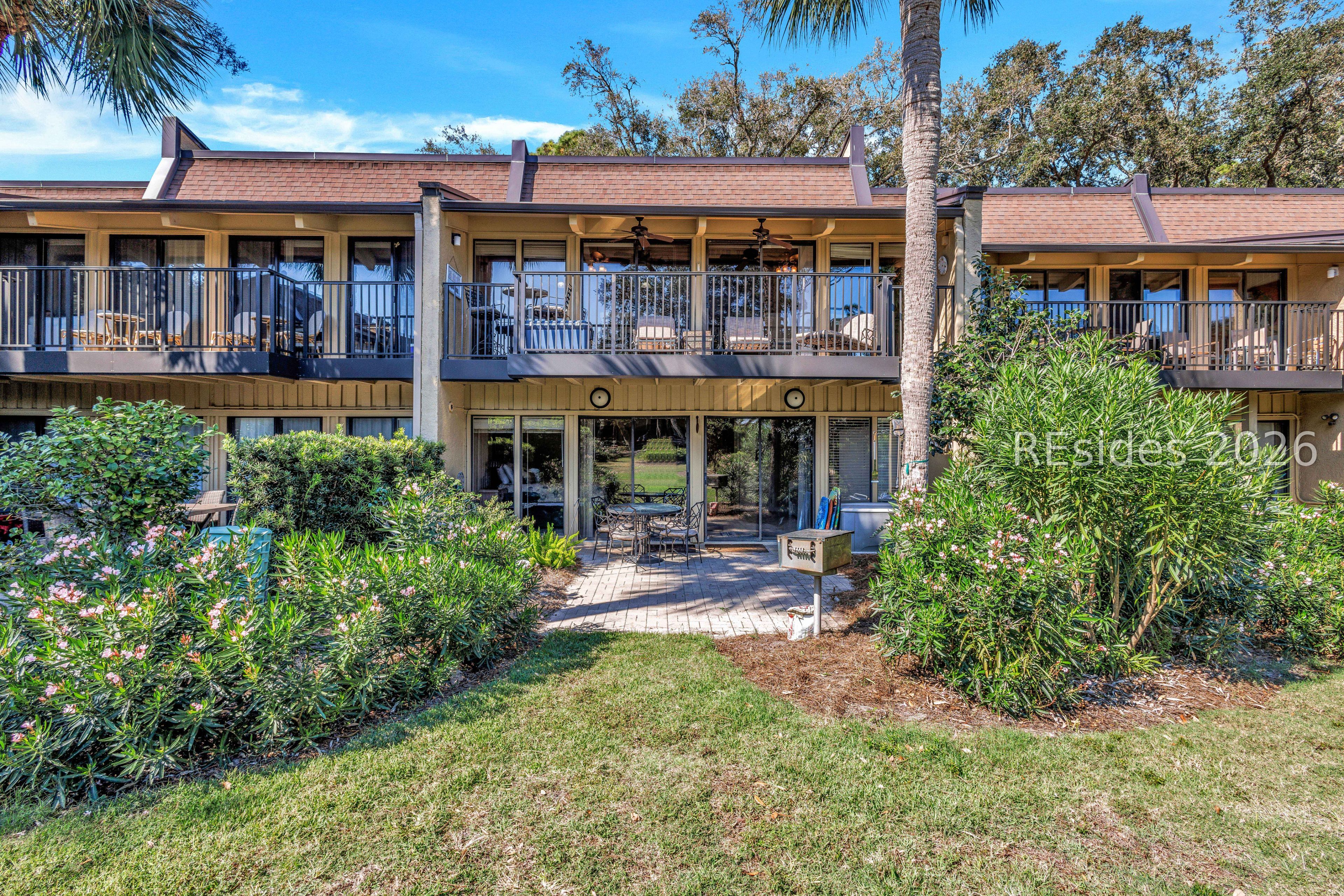 37 S Forest Beach Drive Unit: 15