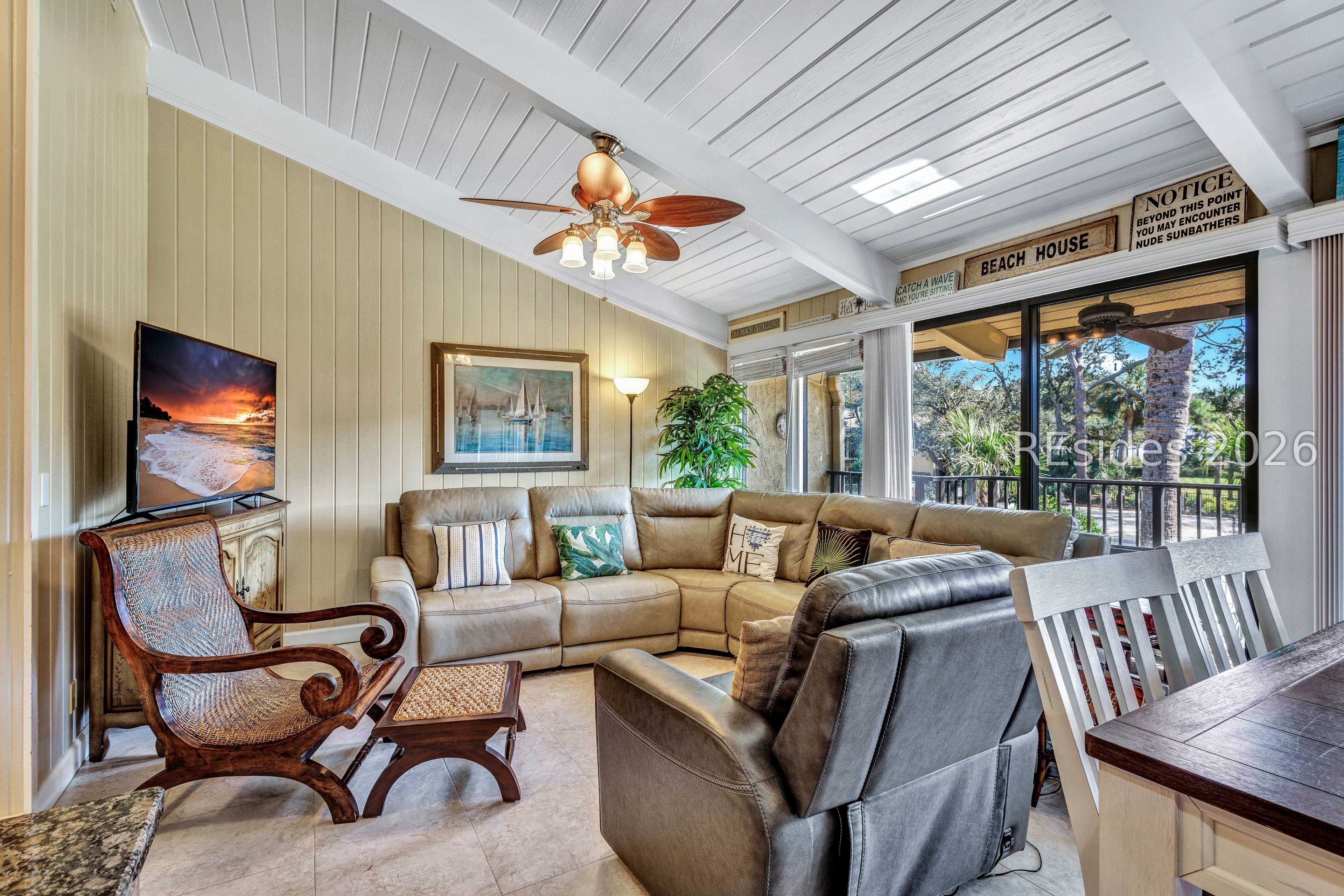 37 S Forest Beach Drive Unit: 15