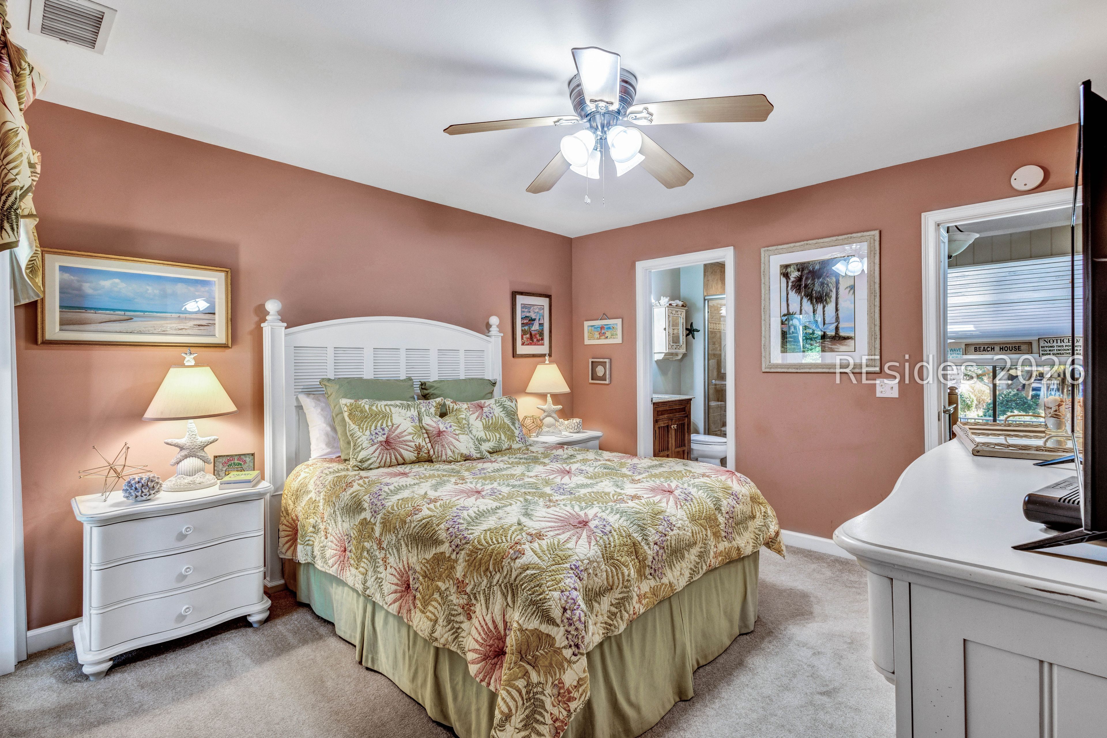 37 S Forest Beach Drive Unit: 15