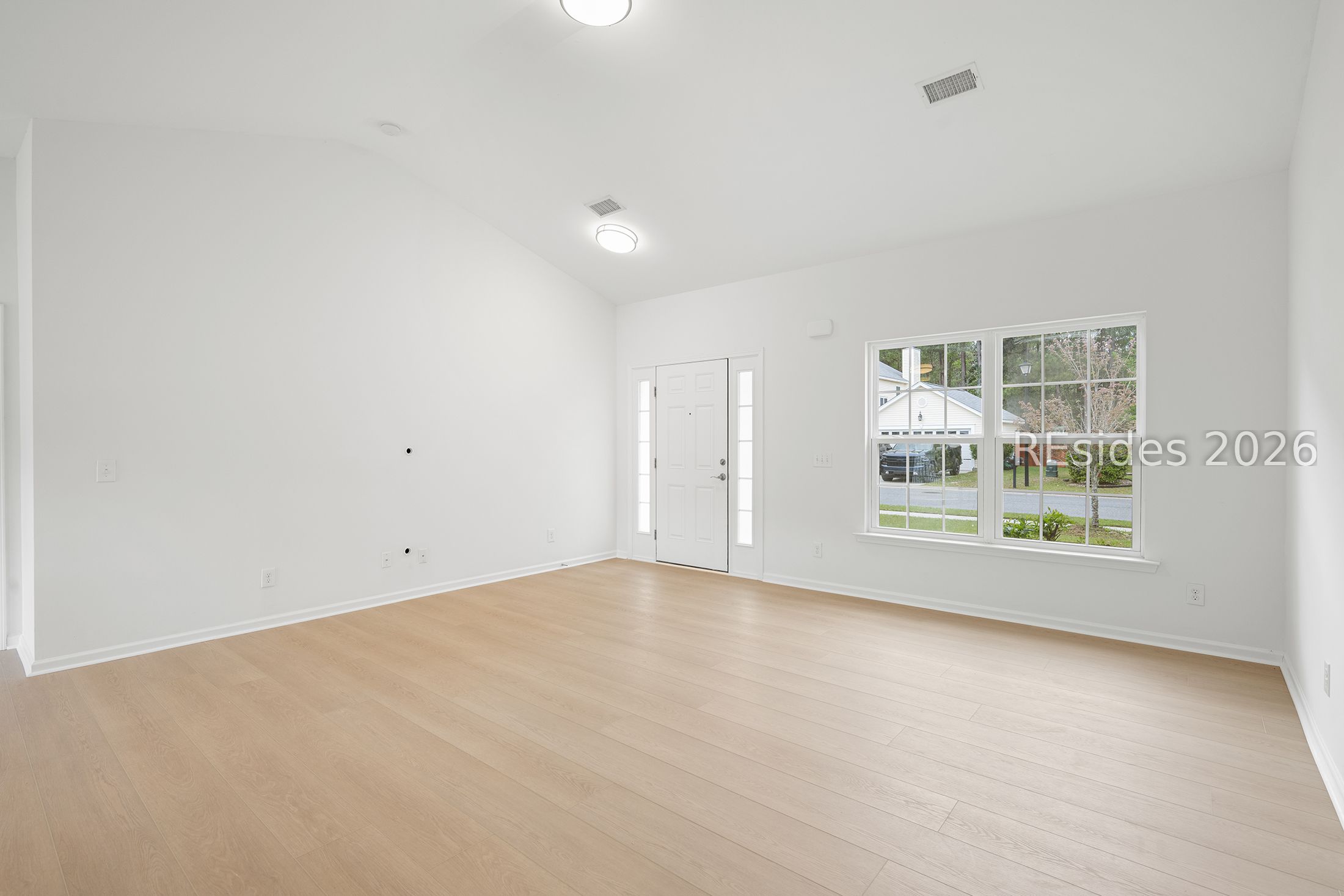 16 Savannah Oak Drive