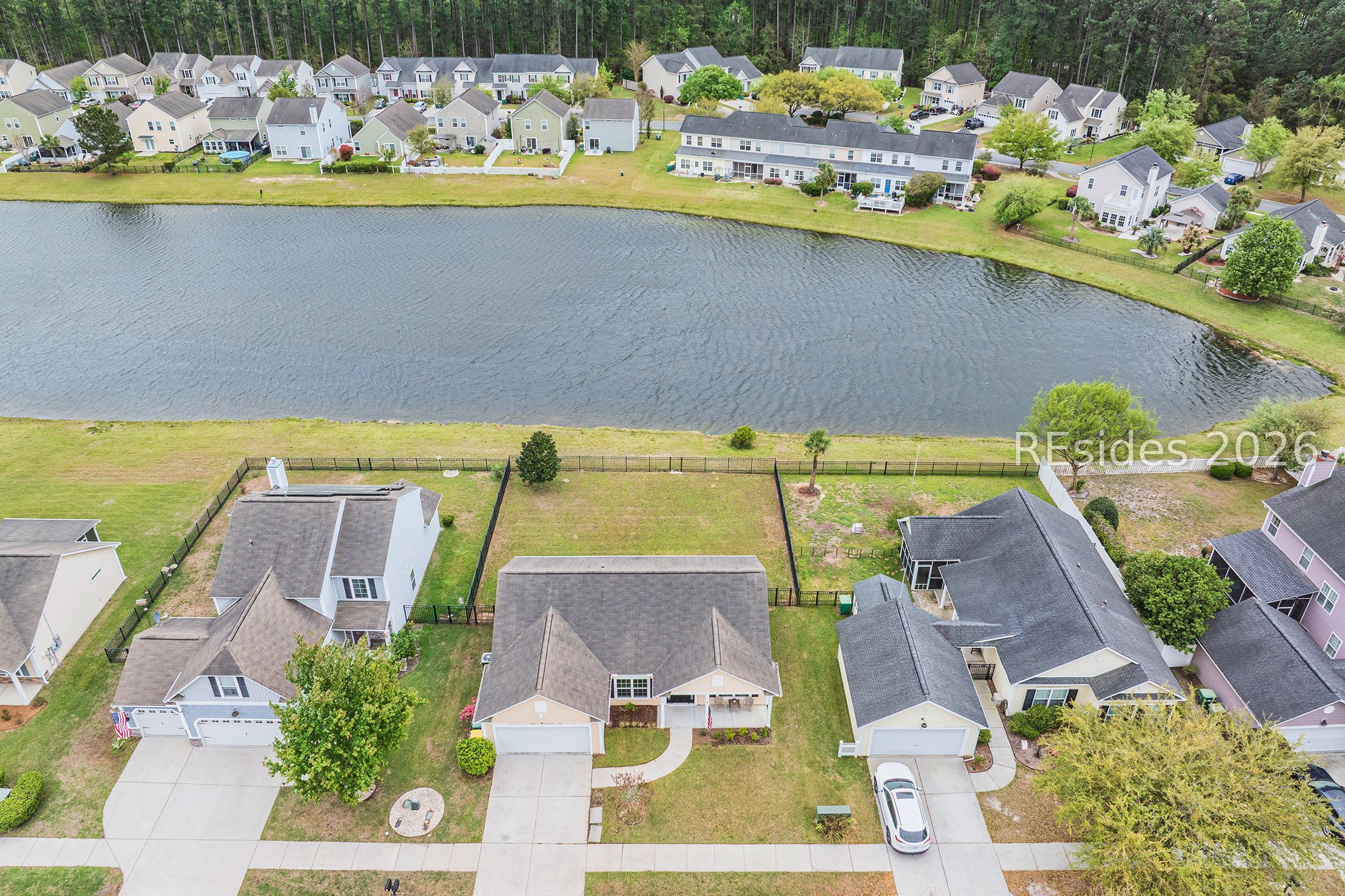 16 Savannah Oak Drive