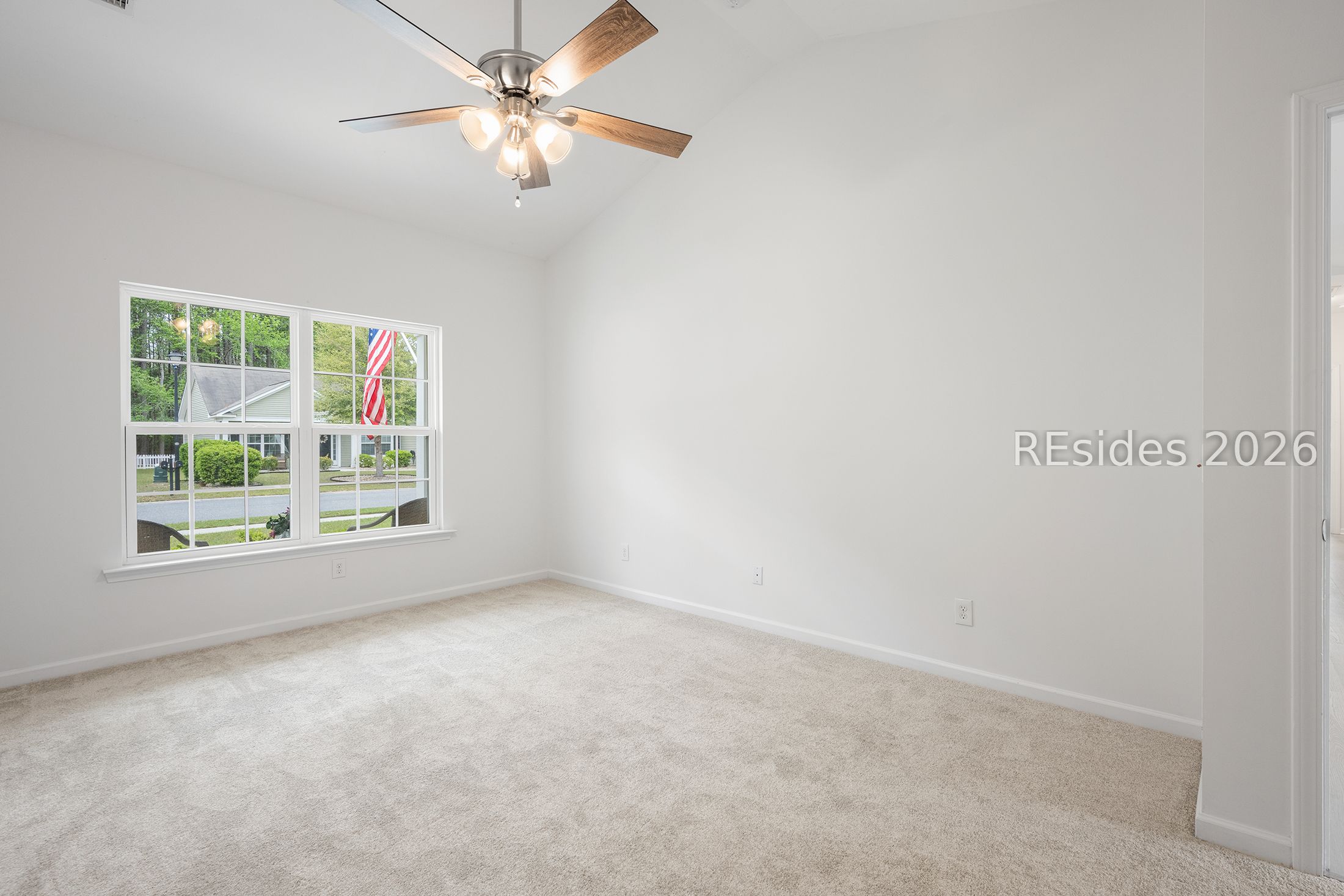 16 Savannah Oak Drive