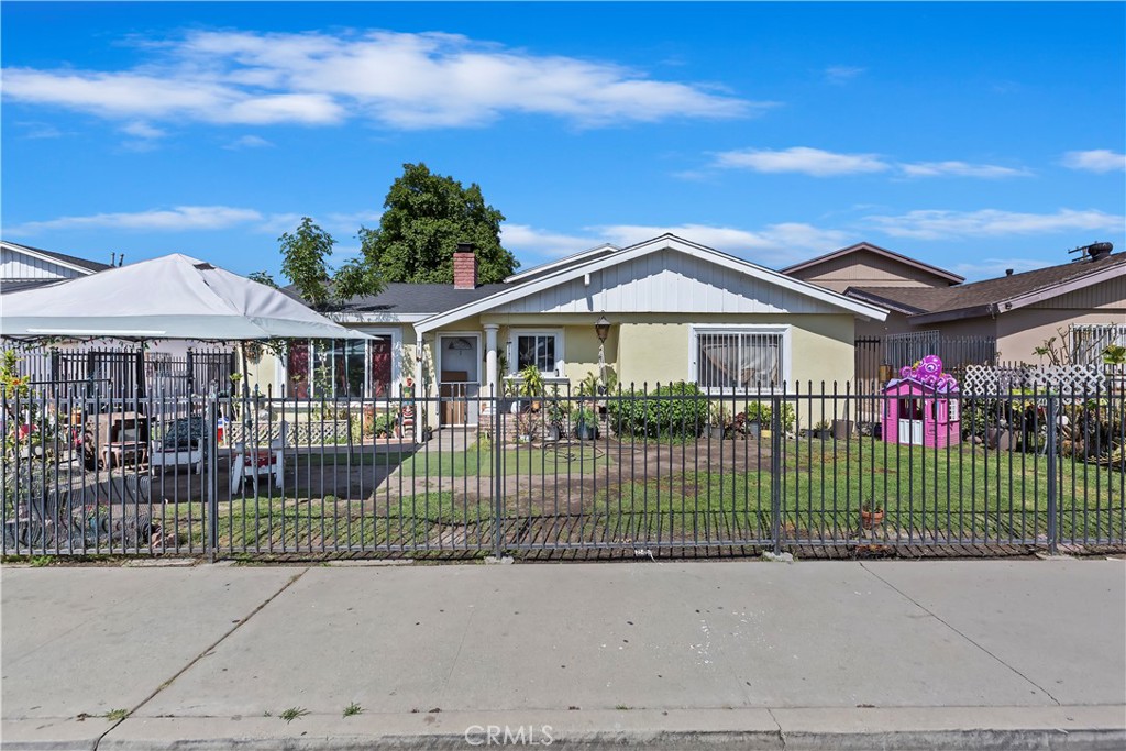 2427 Chanslor Street