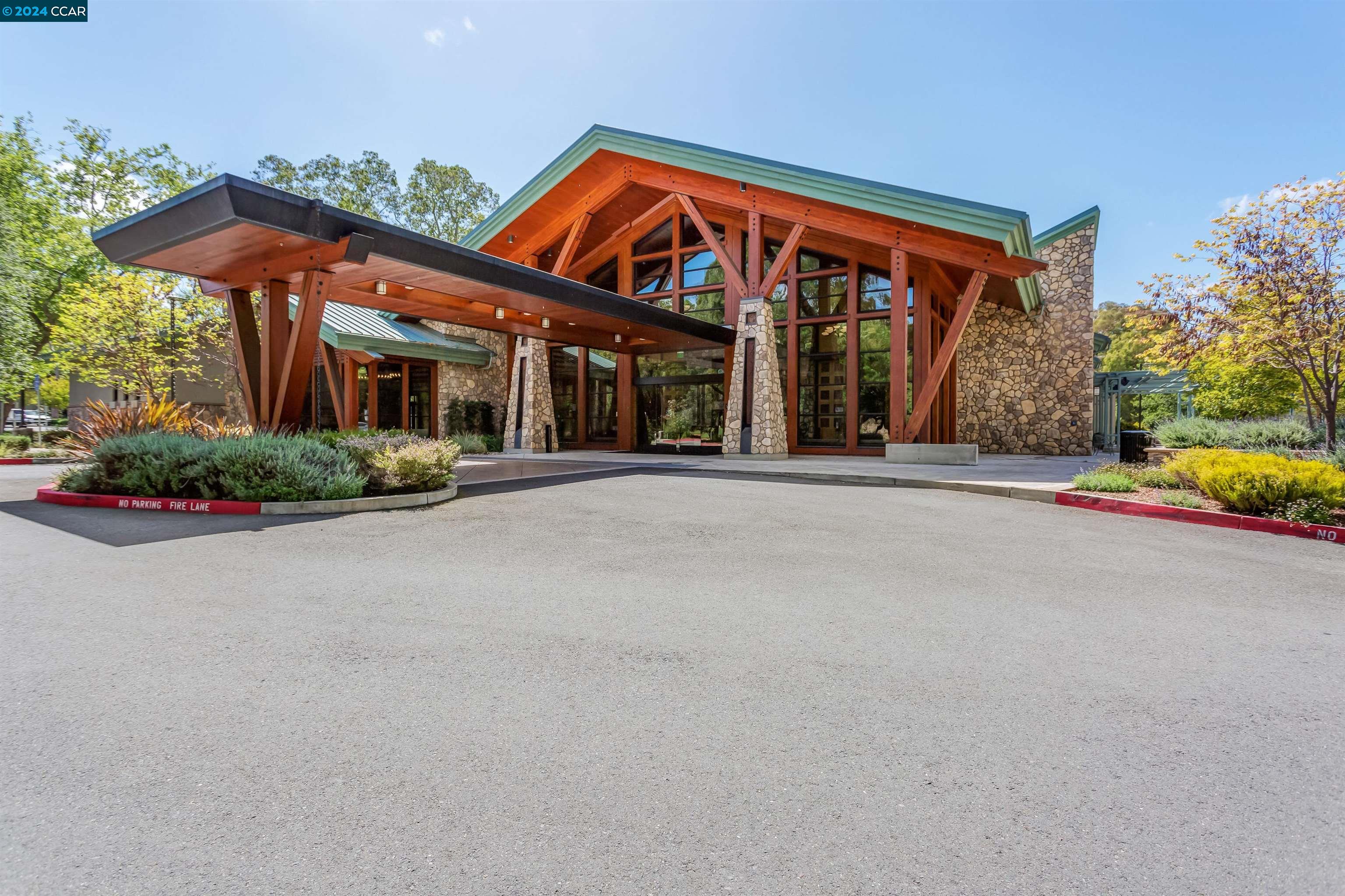 2013 Skycrest Dr # 3