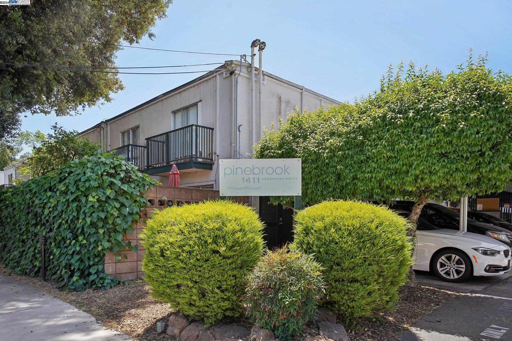 1411 Creekside Dr # 12