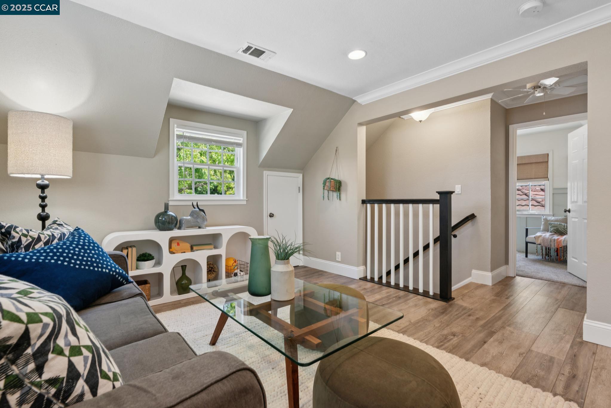 4188 Pickwick Dr