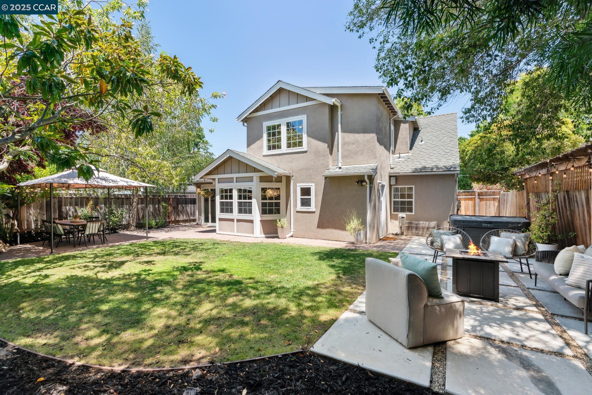 4188 Pickwick Dr