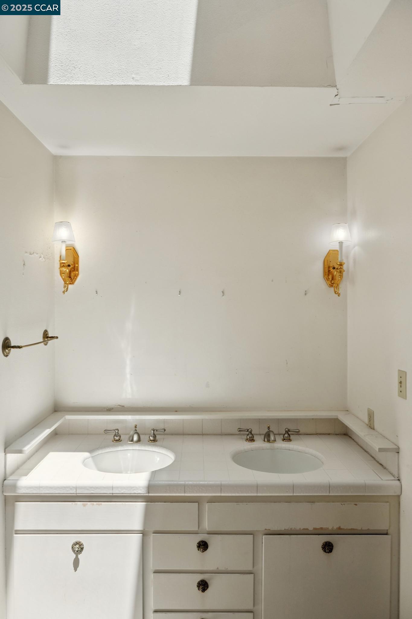 694 Old Jonas Hill Rd