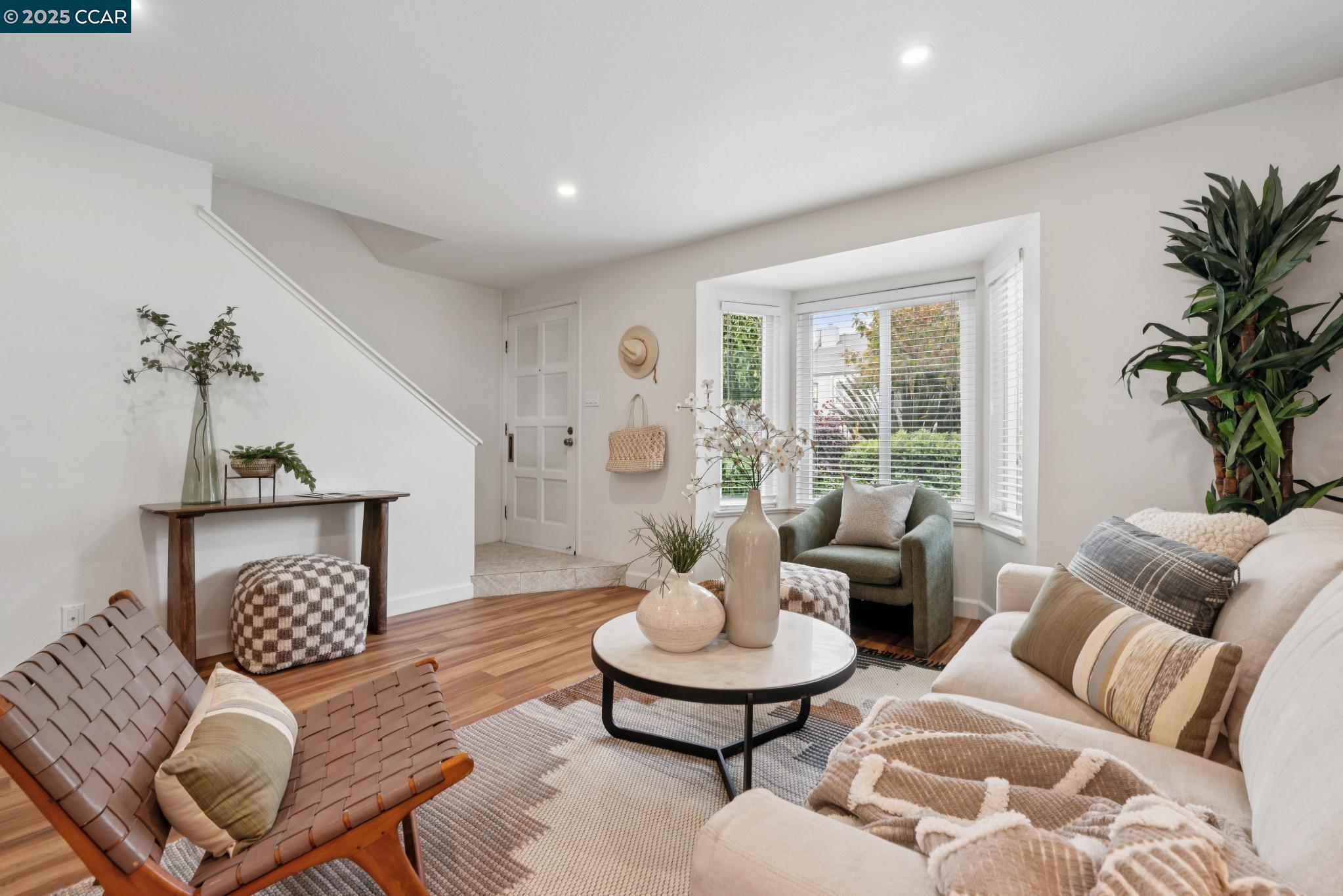 46 Sierra Ln, Walnut Creek