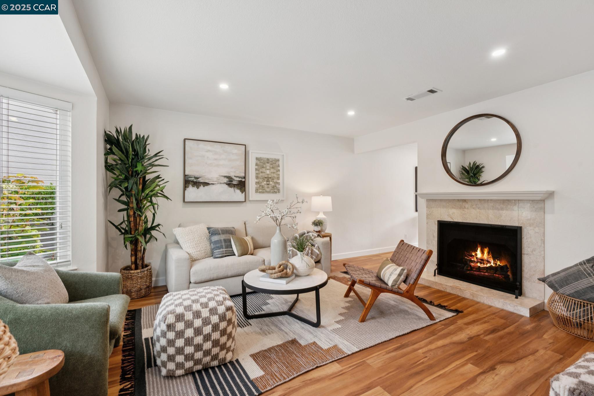 46 Sierra Ln, Walnut Creek