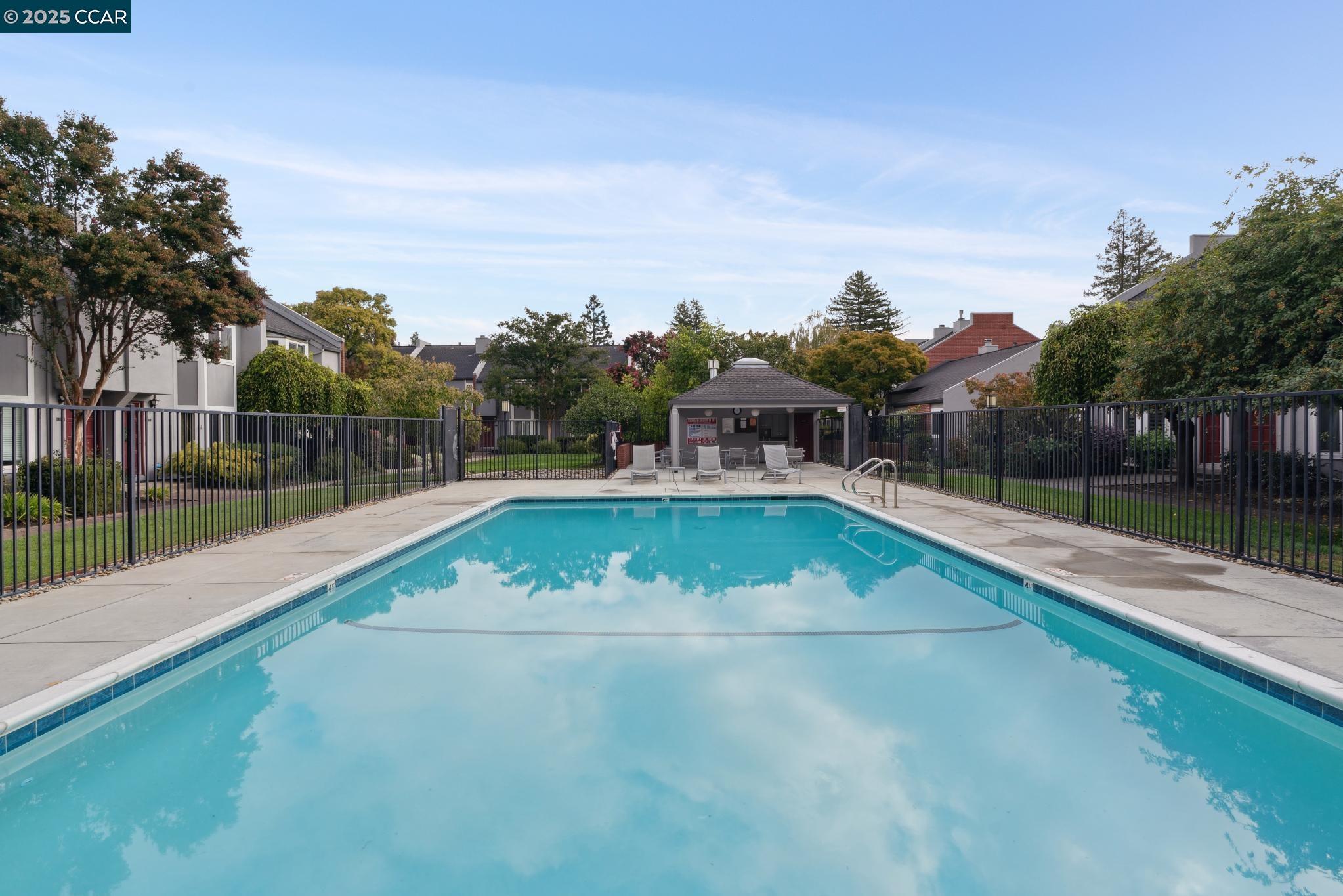 46 Sierra Ln, Walnut Creek