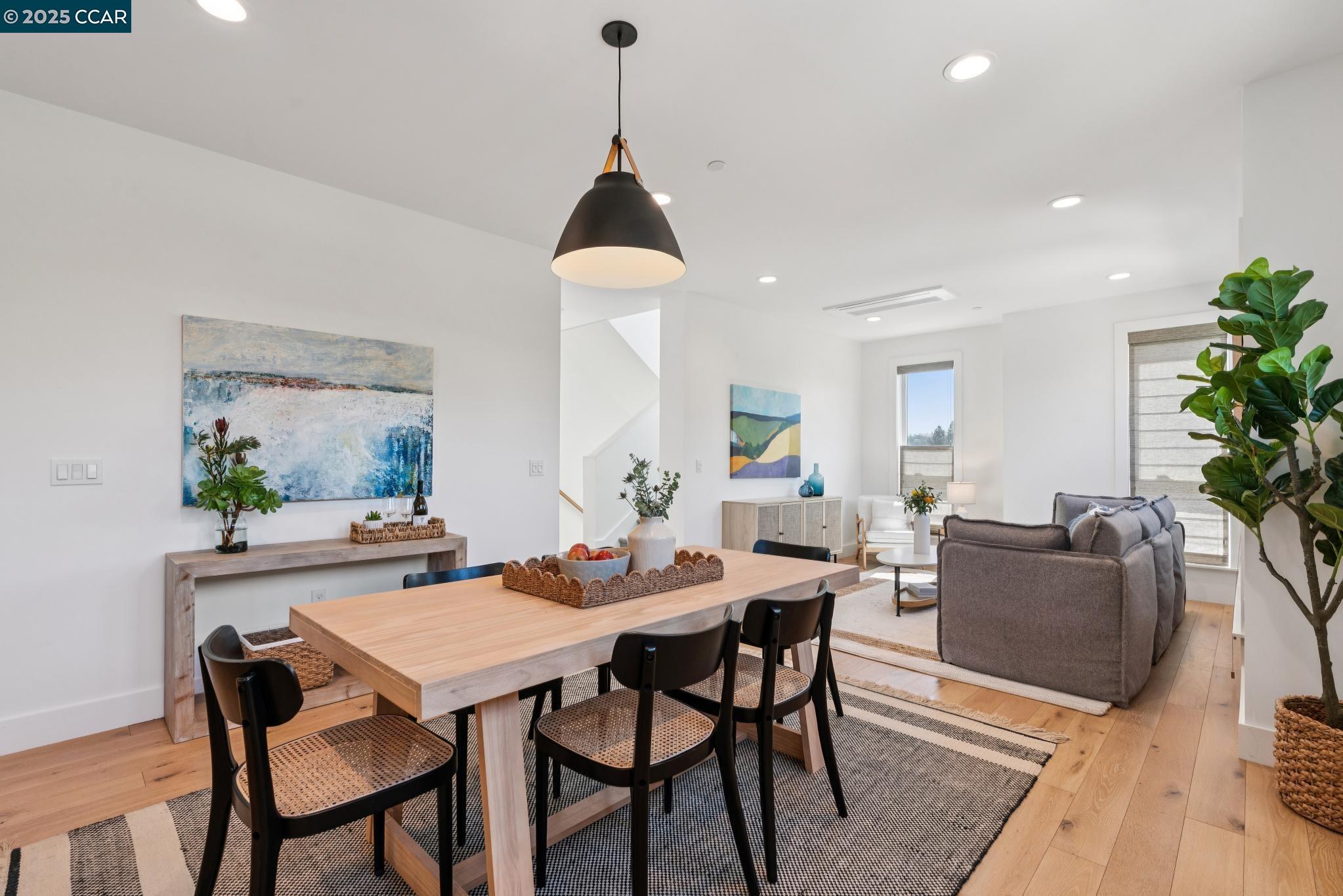 900 Brown Ave, Lafayette