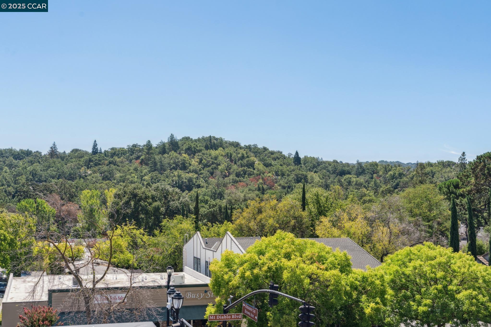 900 Brown Ave, Lafayette