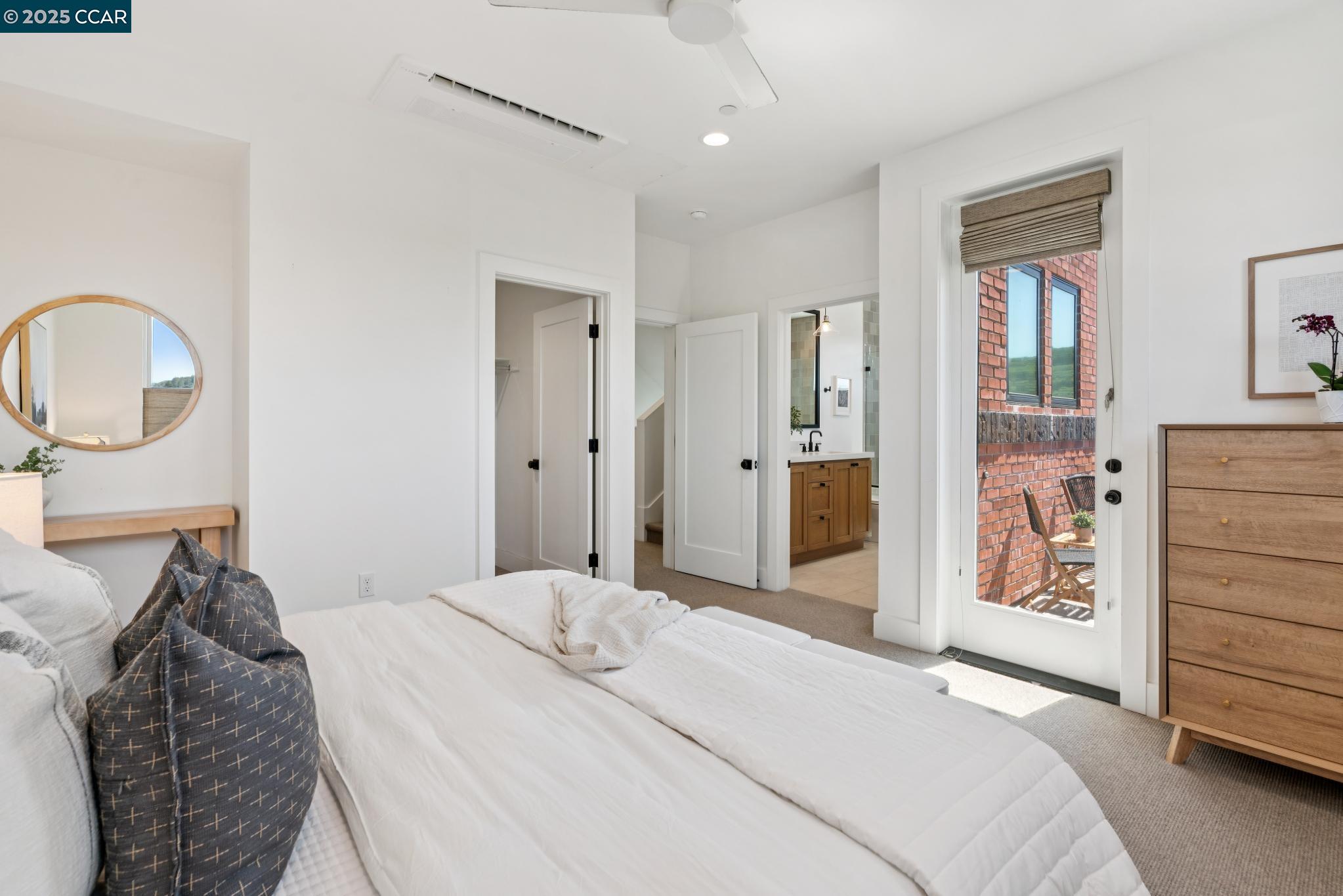 900 Brown Ave, Lafayette