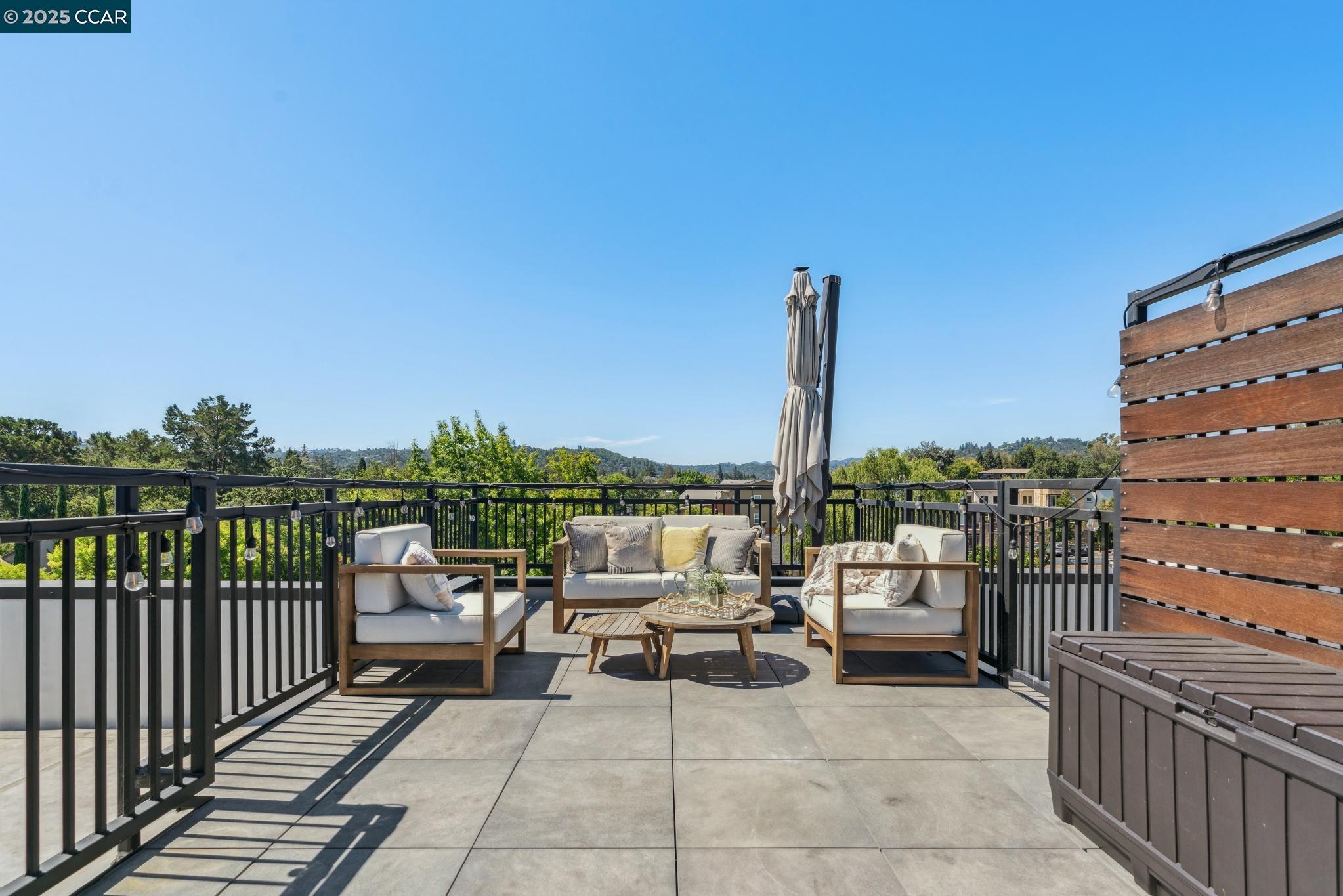 900 Brown Ave, Lafayette