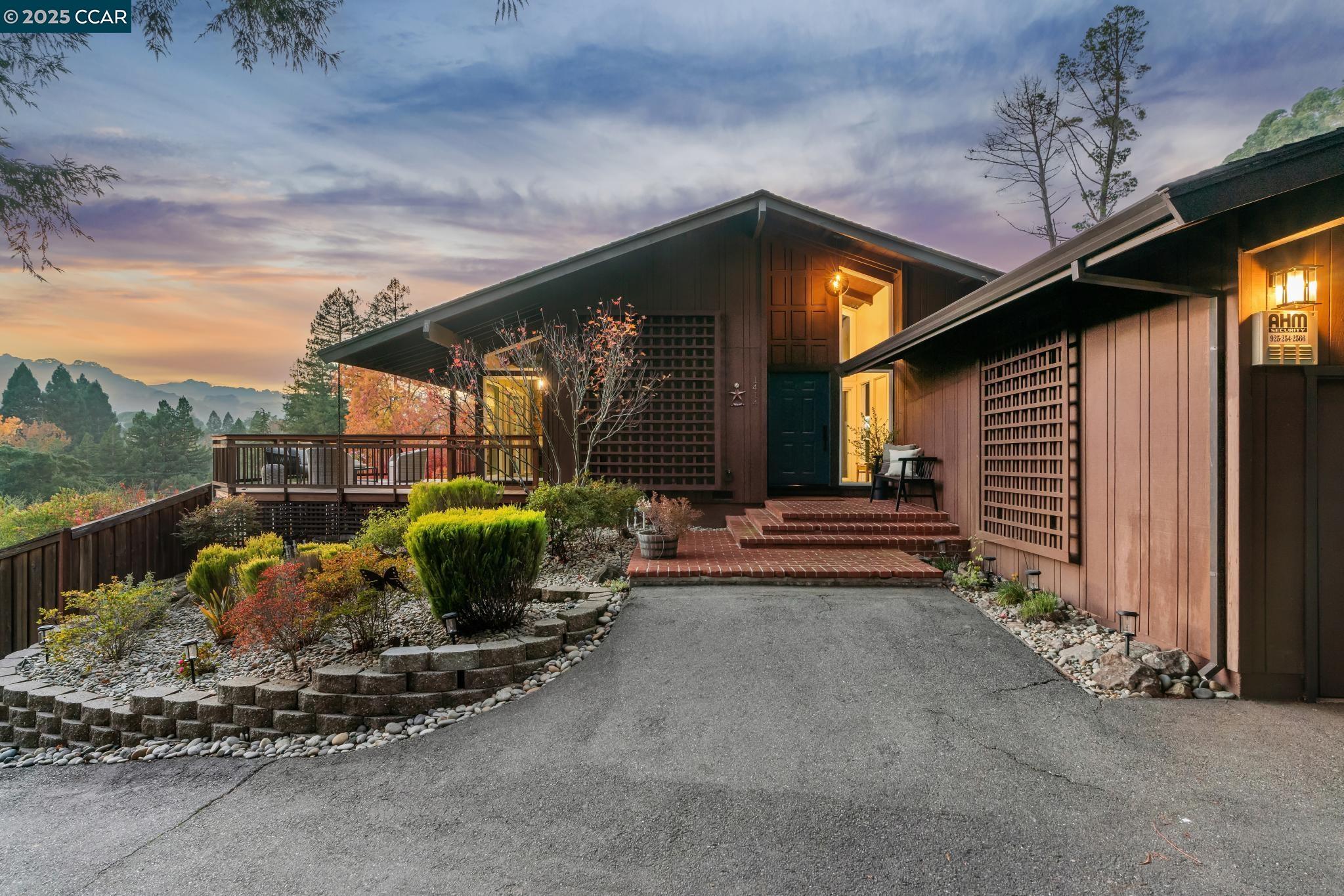 1414 Reliez Valley Rd