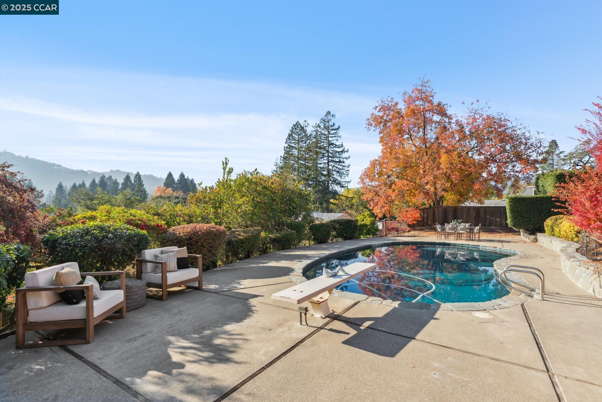 1414 Reliez Valley Rd