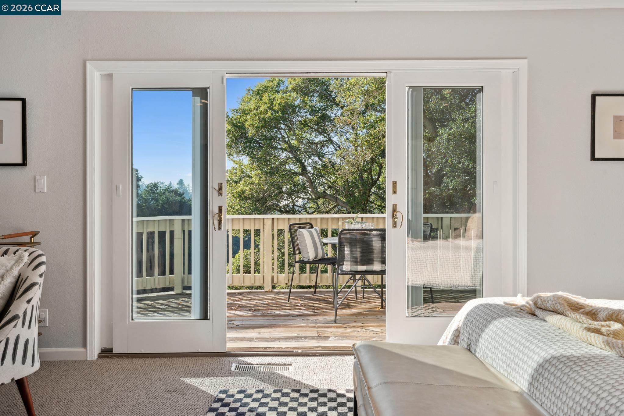 1715 Alhambra Ln