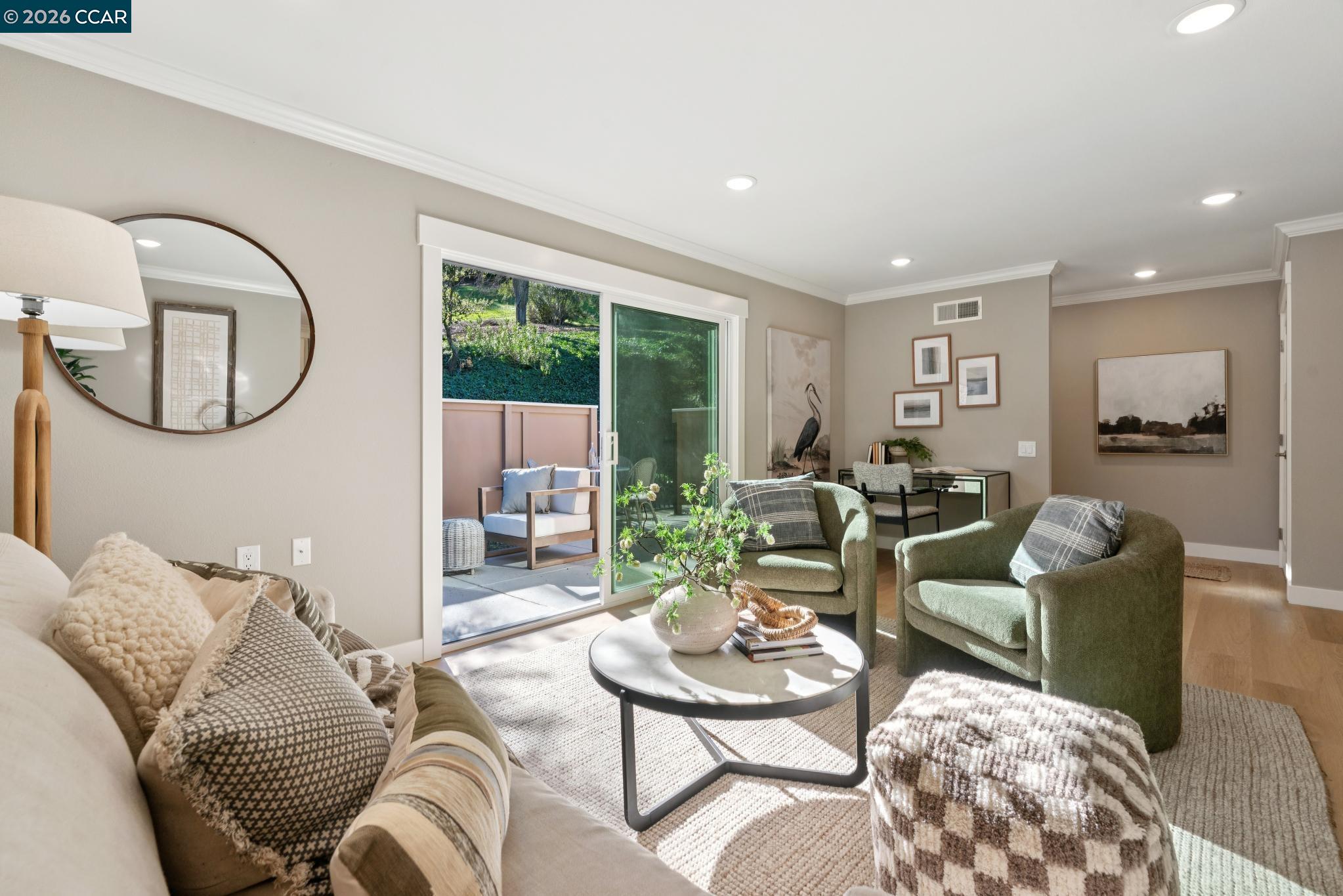 2133 Tice Creek # 4