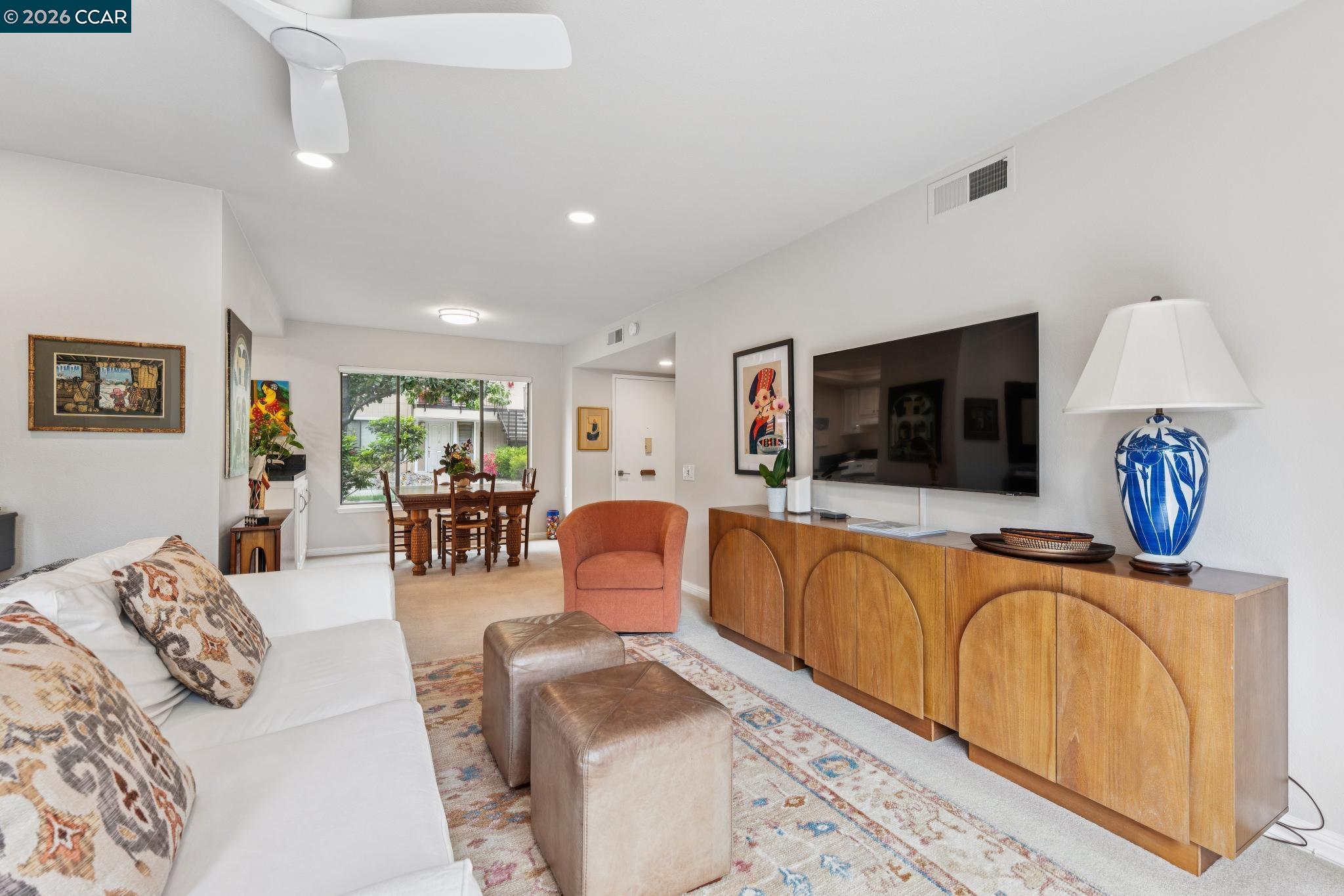 1316 Singingwood Court # 4