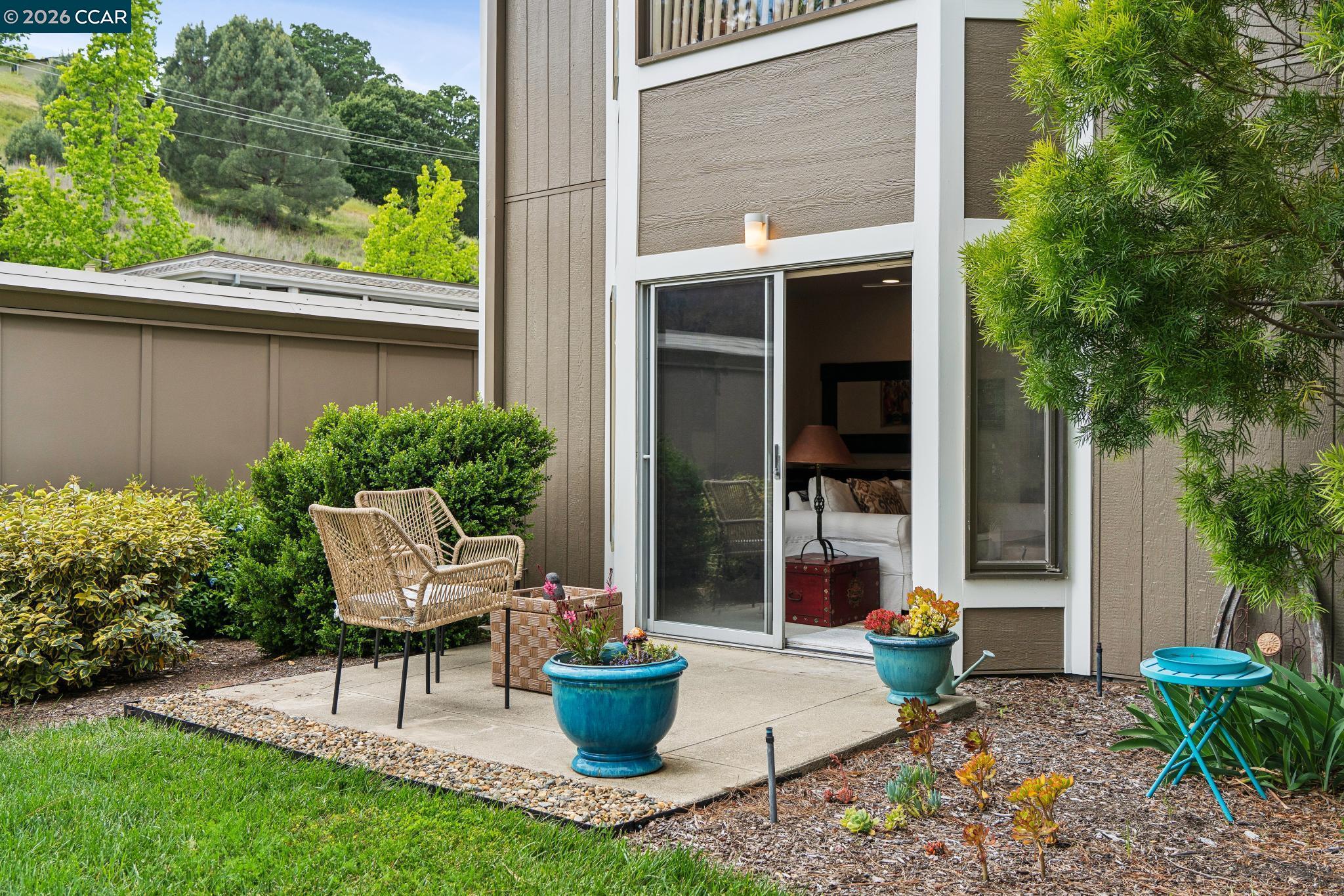 1316 Singingwood Court # 4