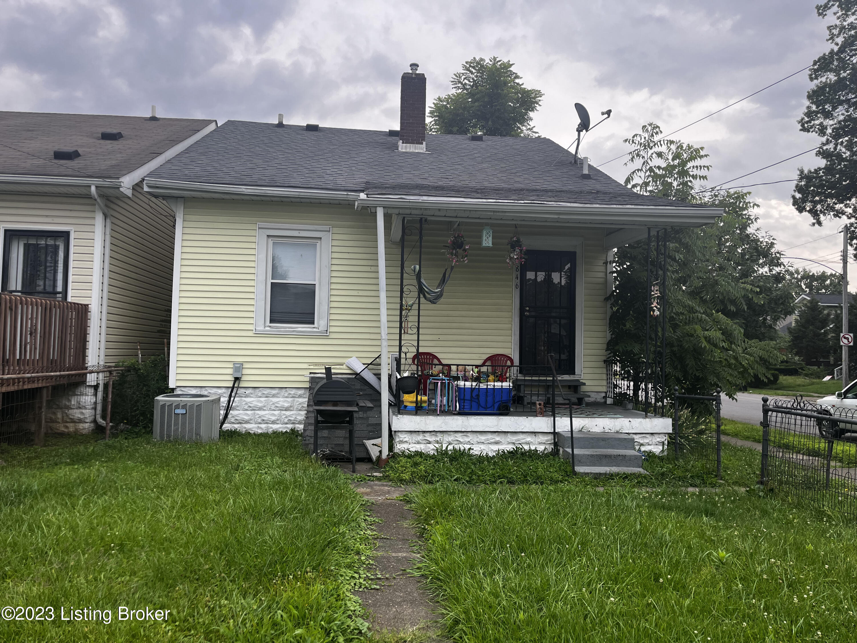 846 S 37th St