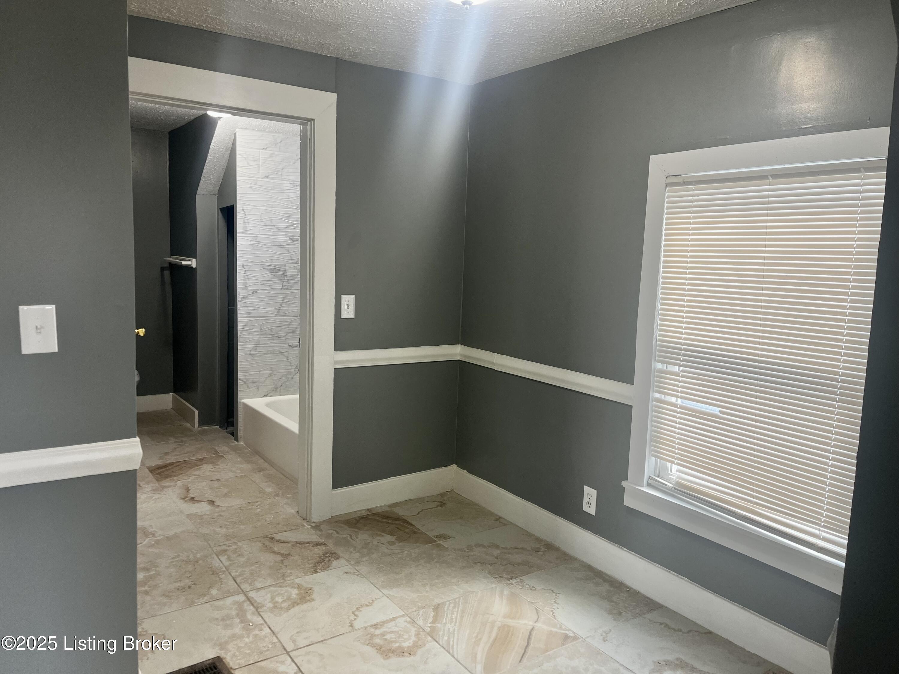 1418 Beech St, Louisville