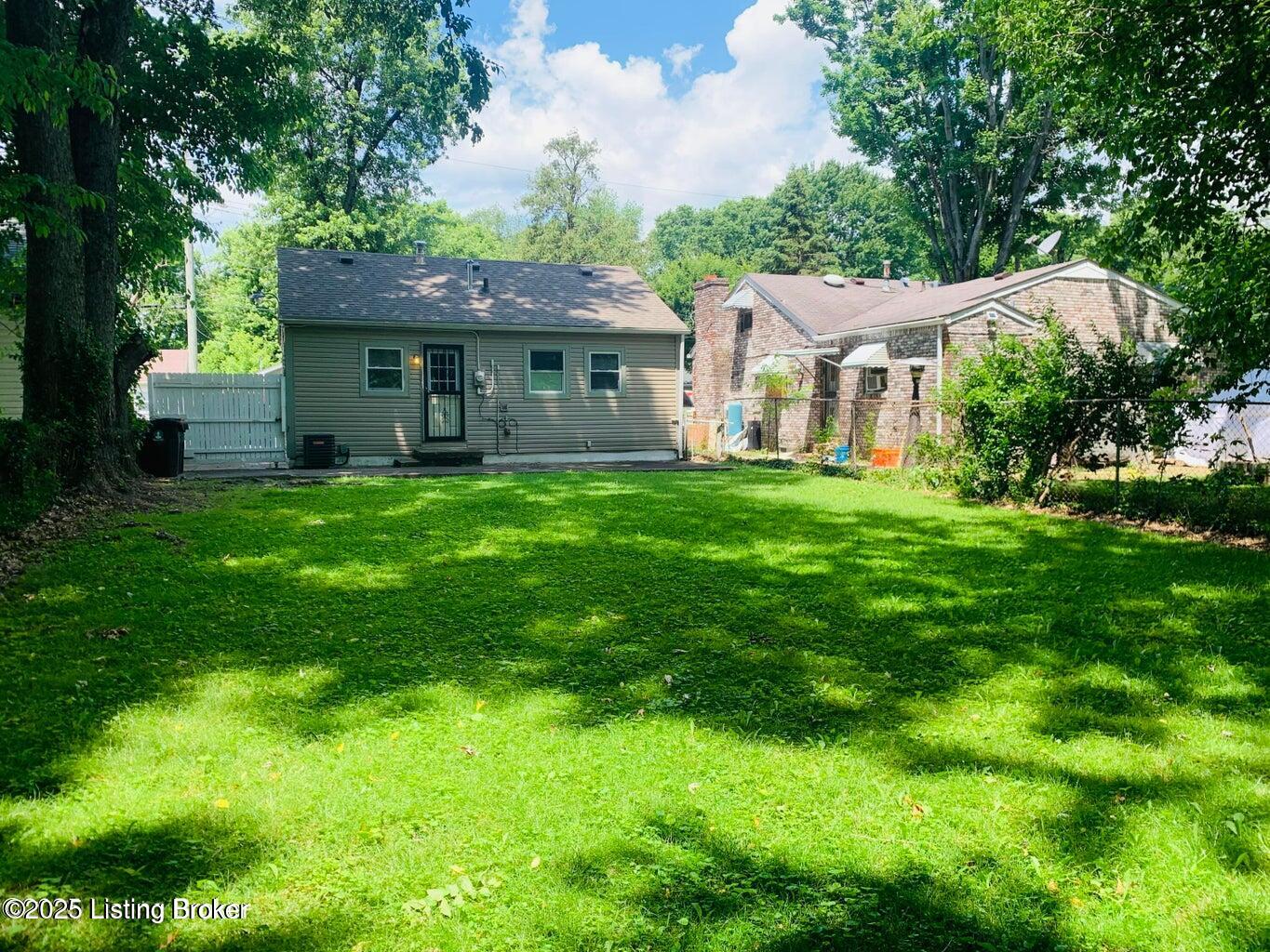 219 N 37th St, Louisville