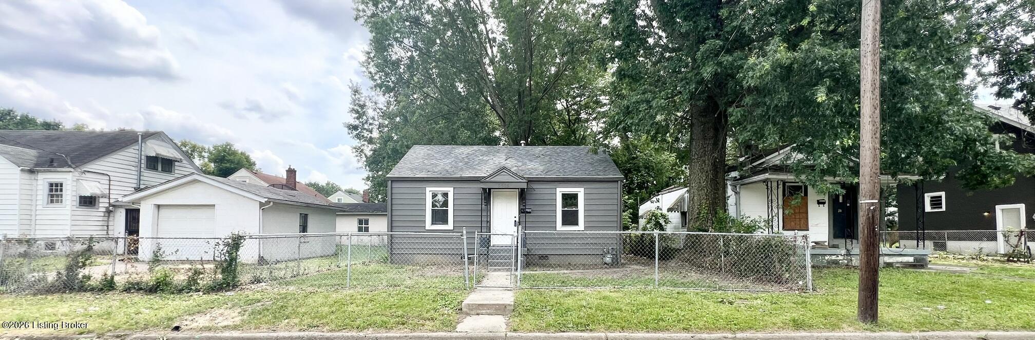 3808 Jewell Ave