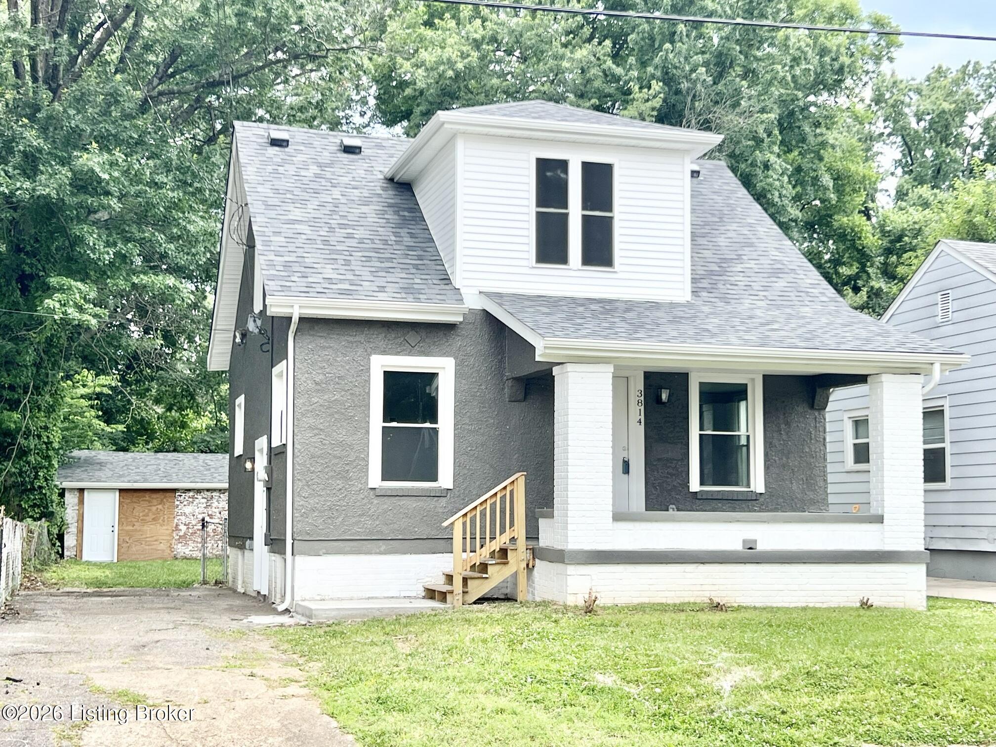 3814 Jewell Ave