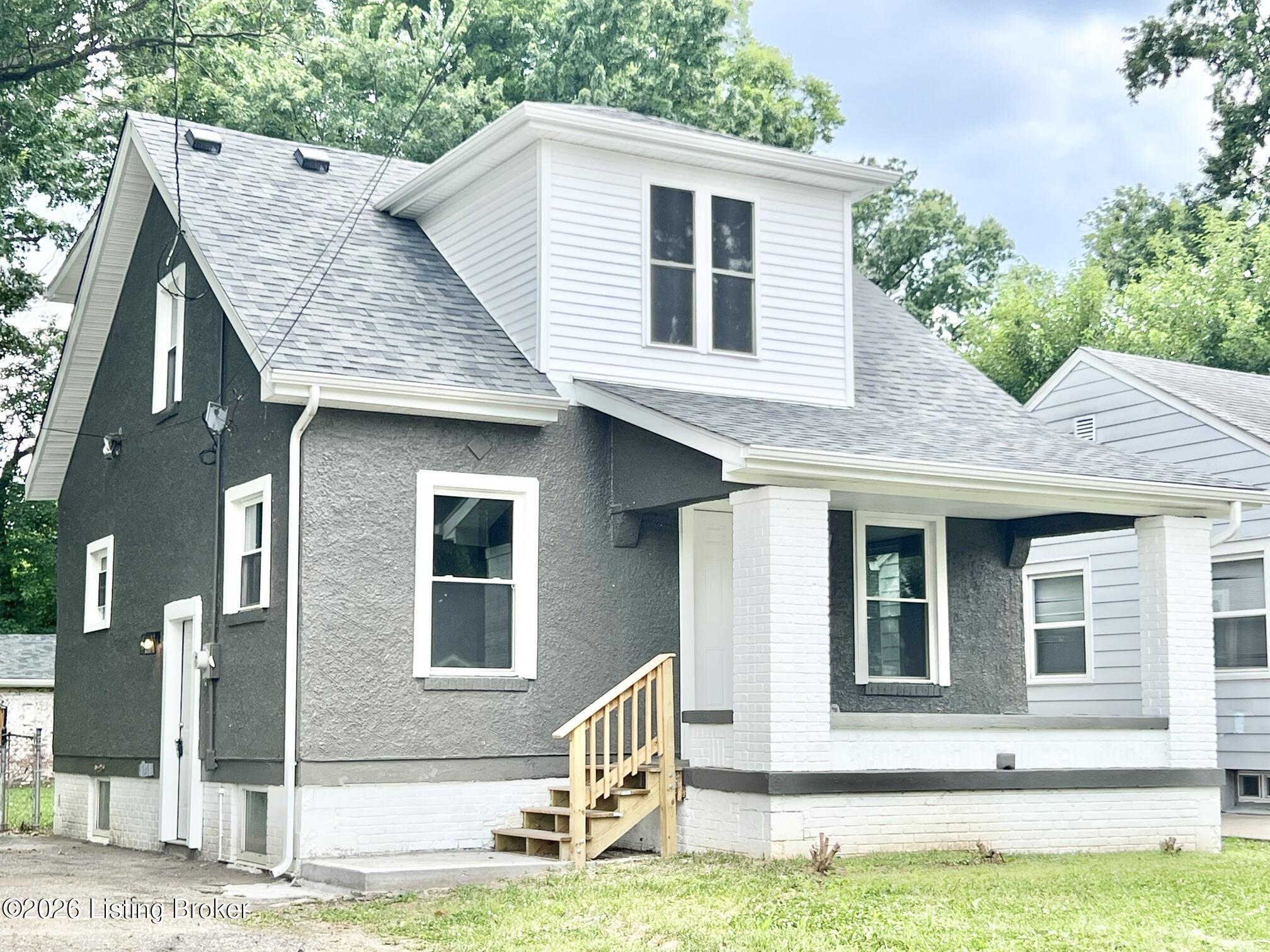 3814 Jewell Ave