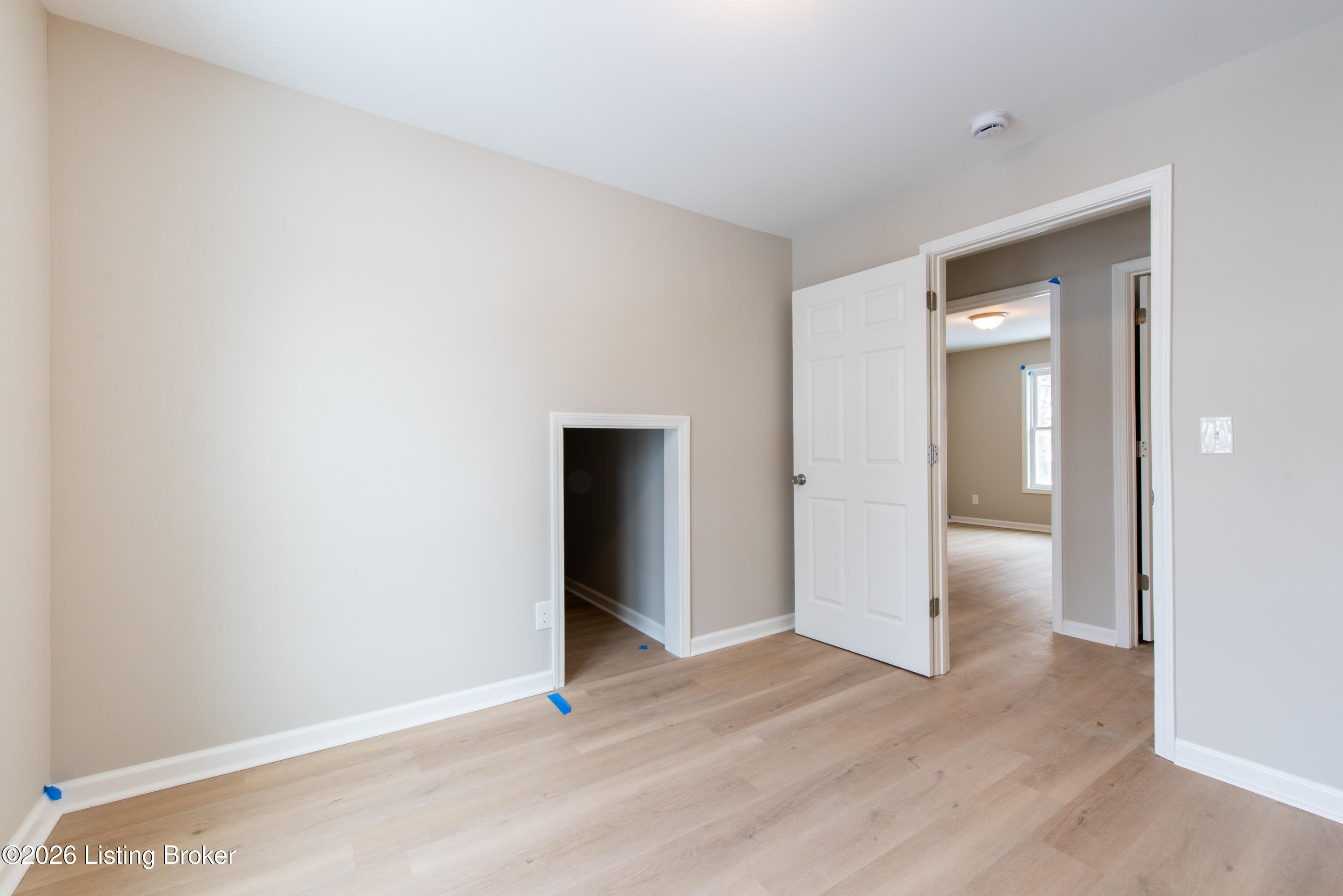 3814 Jewell Ave