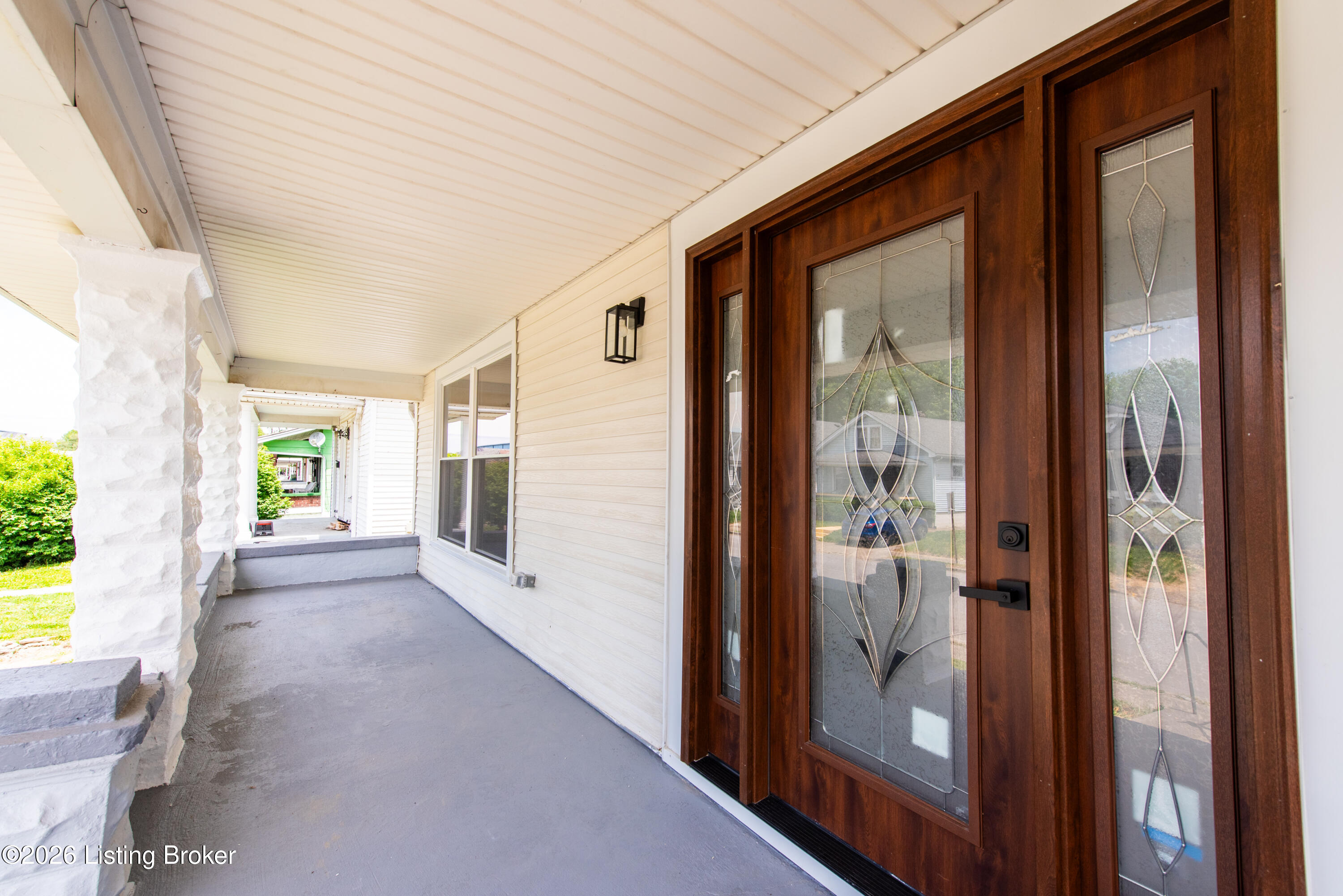 305 N 32nd St
