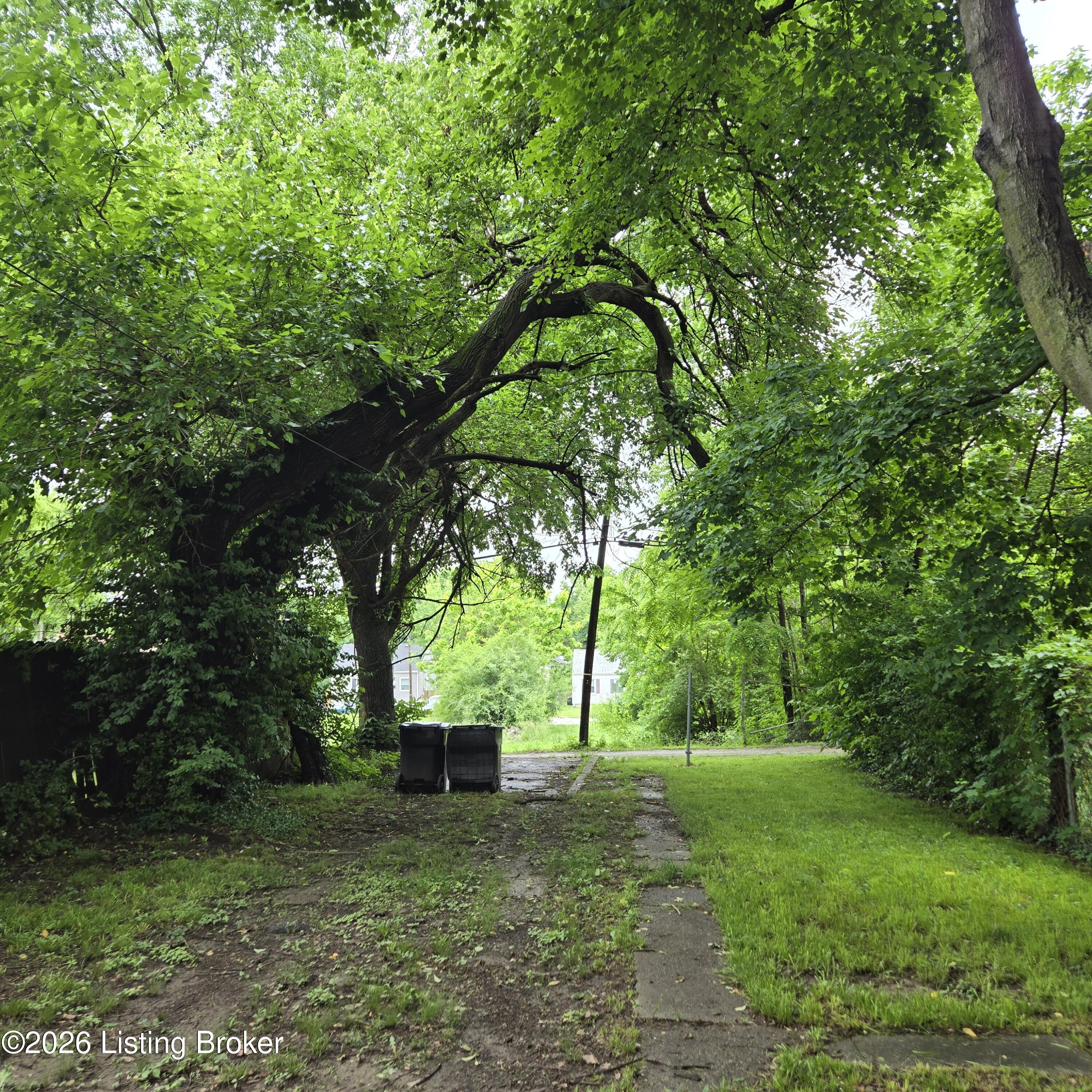3420 W Jefferson St