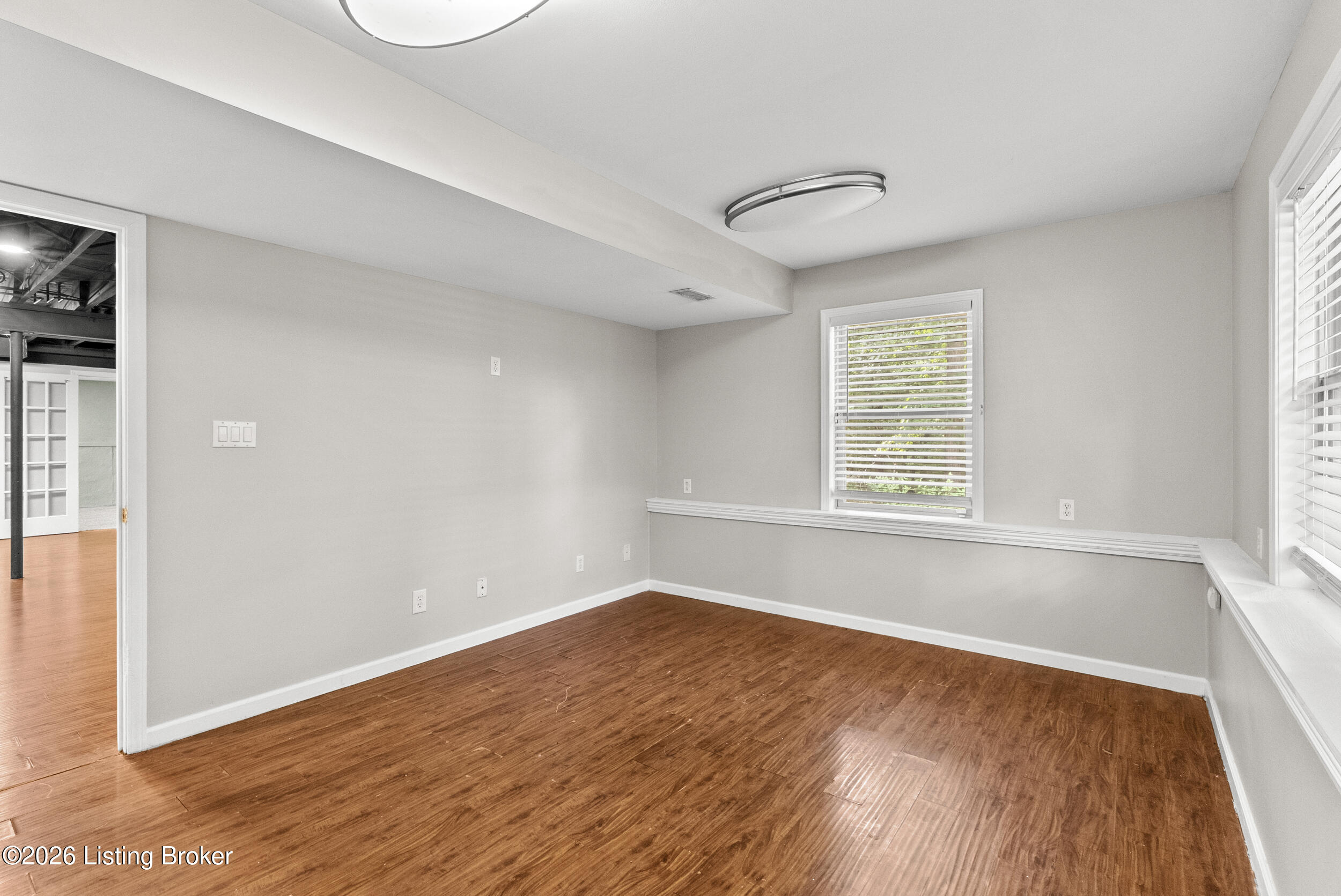 3222 Rolling Oak Blvd