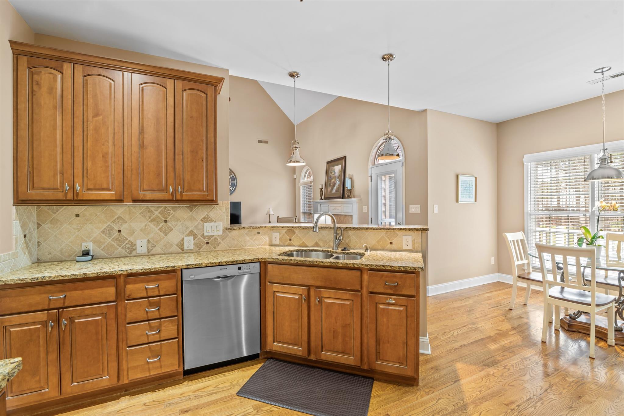 5345 Beacon Ridge Drive