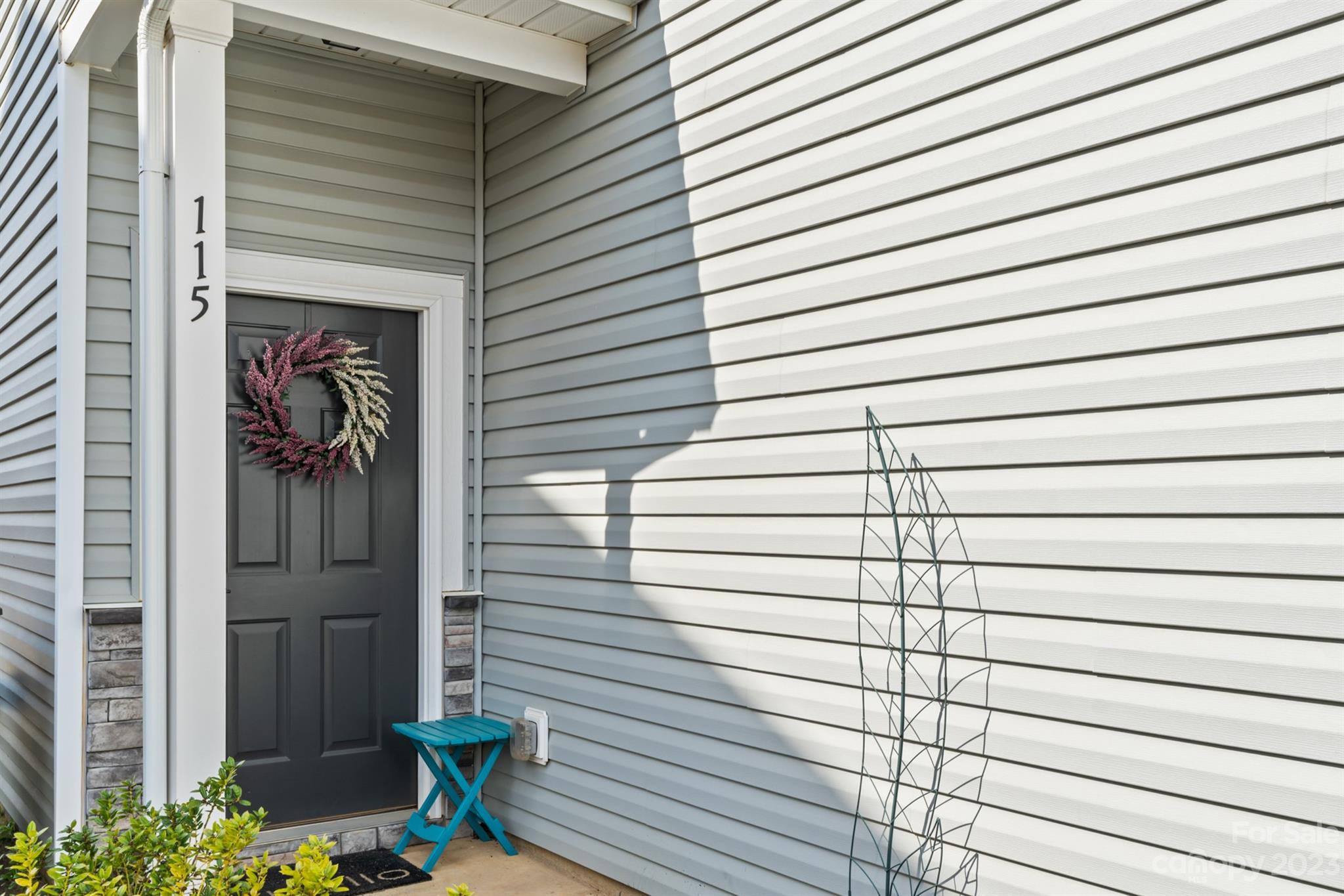 115 Clove Hitch Drive