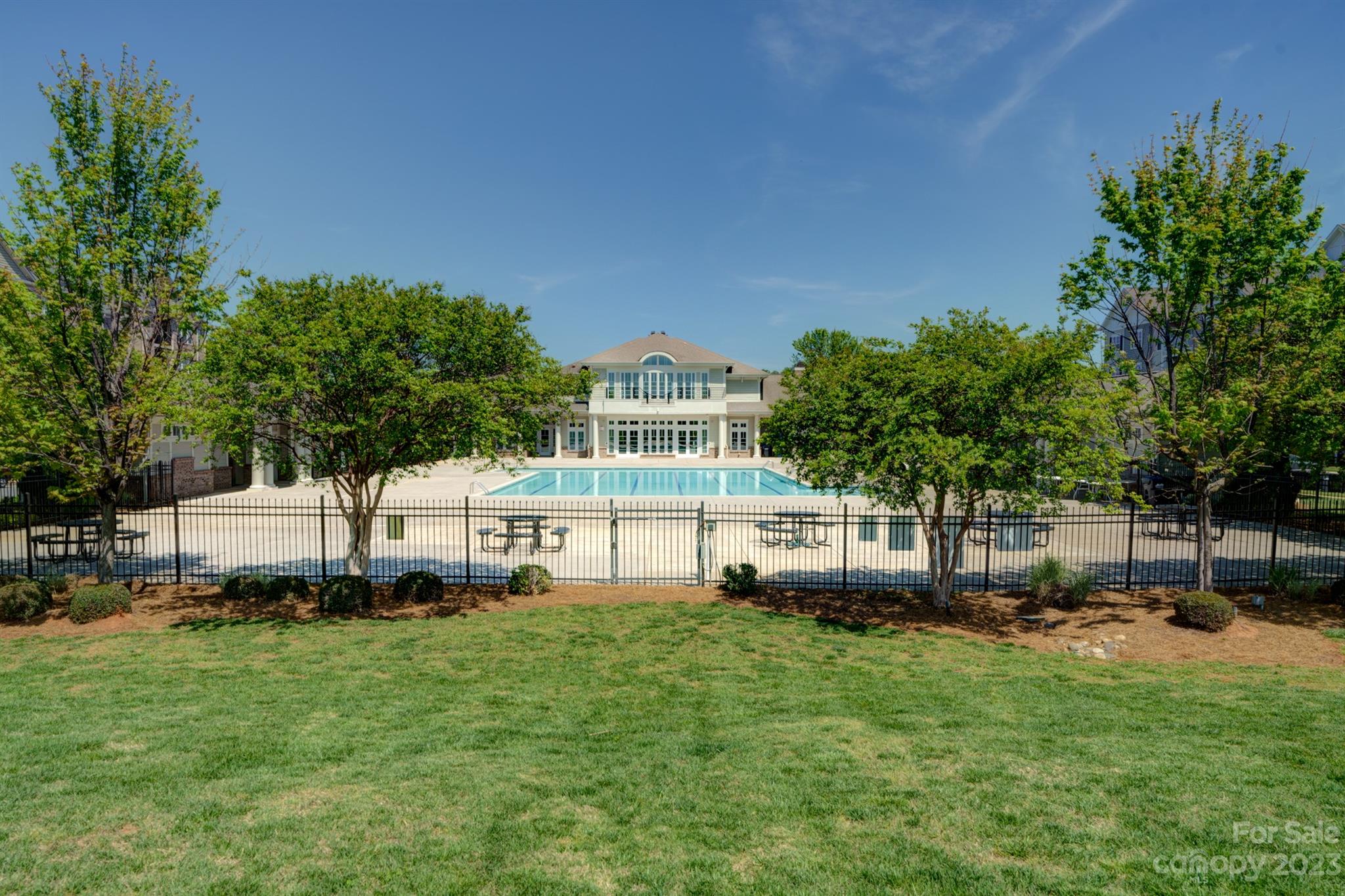 6236 Rockefeller Lane