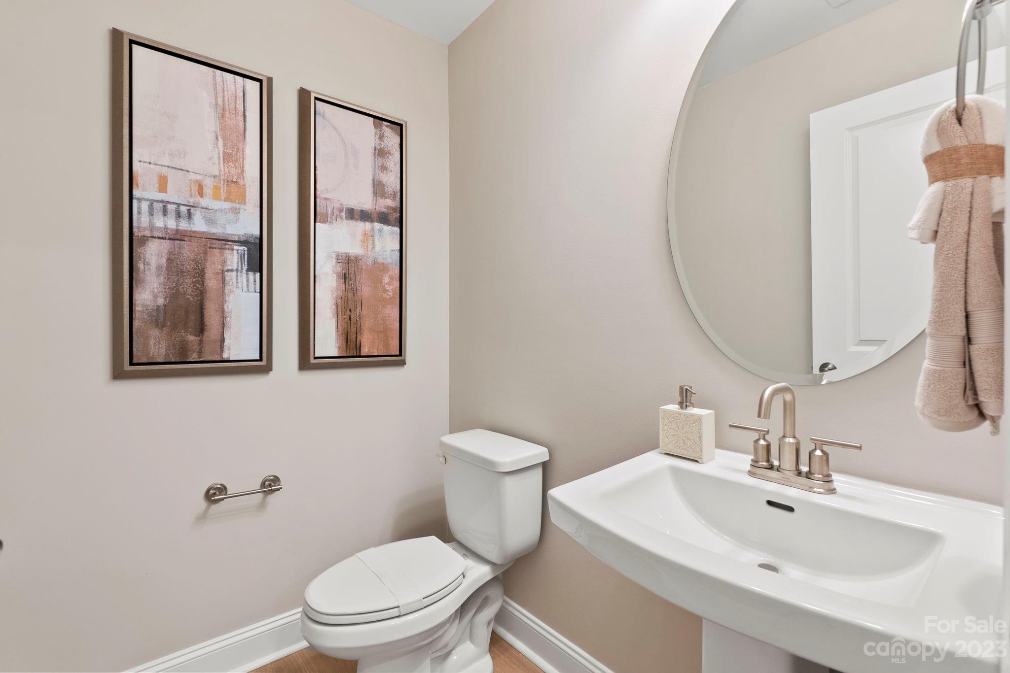 5042 Nestling Spring Street