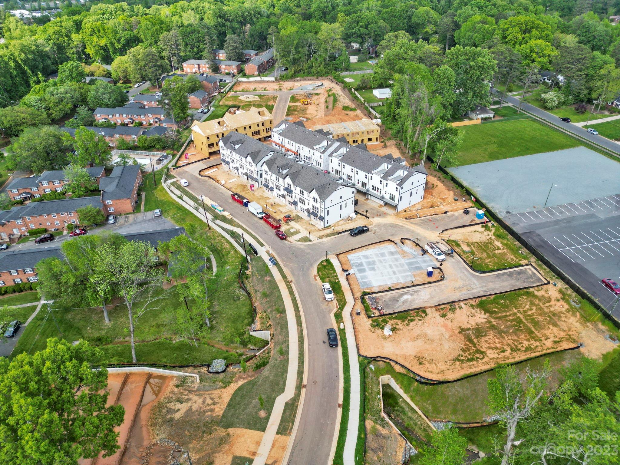 5042 Nestling Spring Street