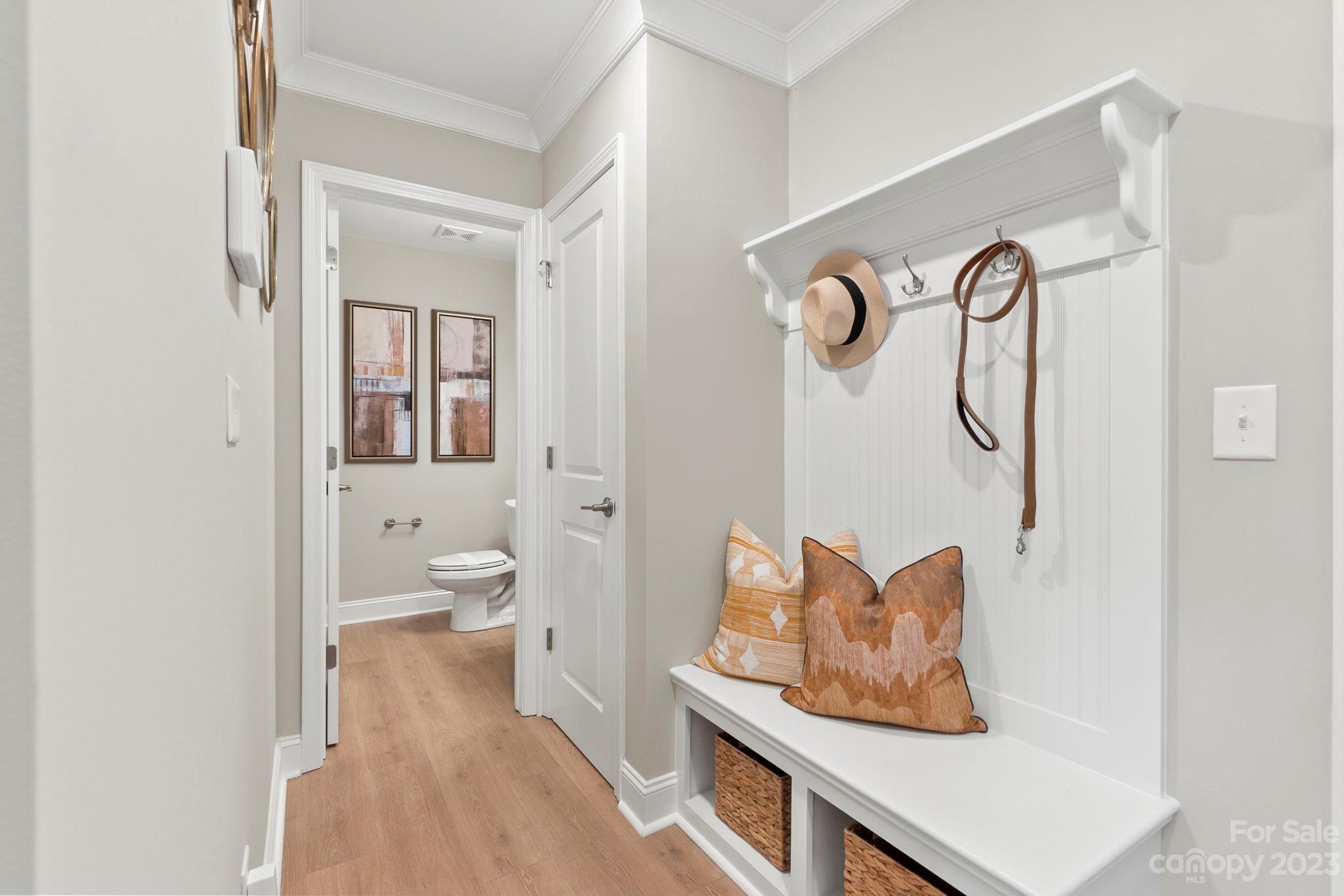 5042 Nestling Spring Street